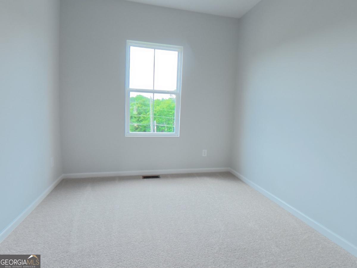 2923 Beaconwood Court Property Photo 9