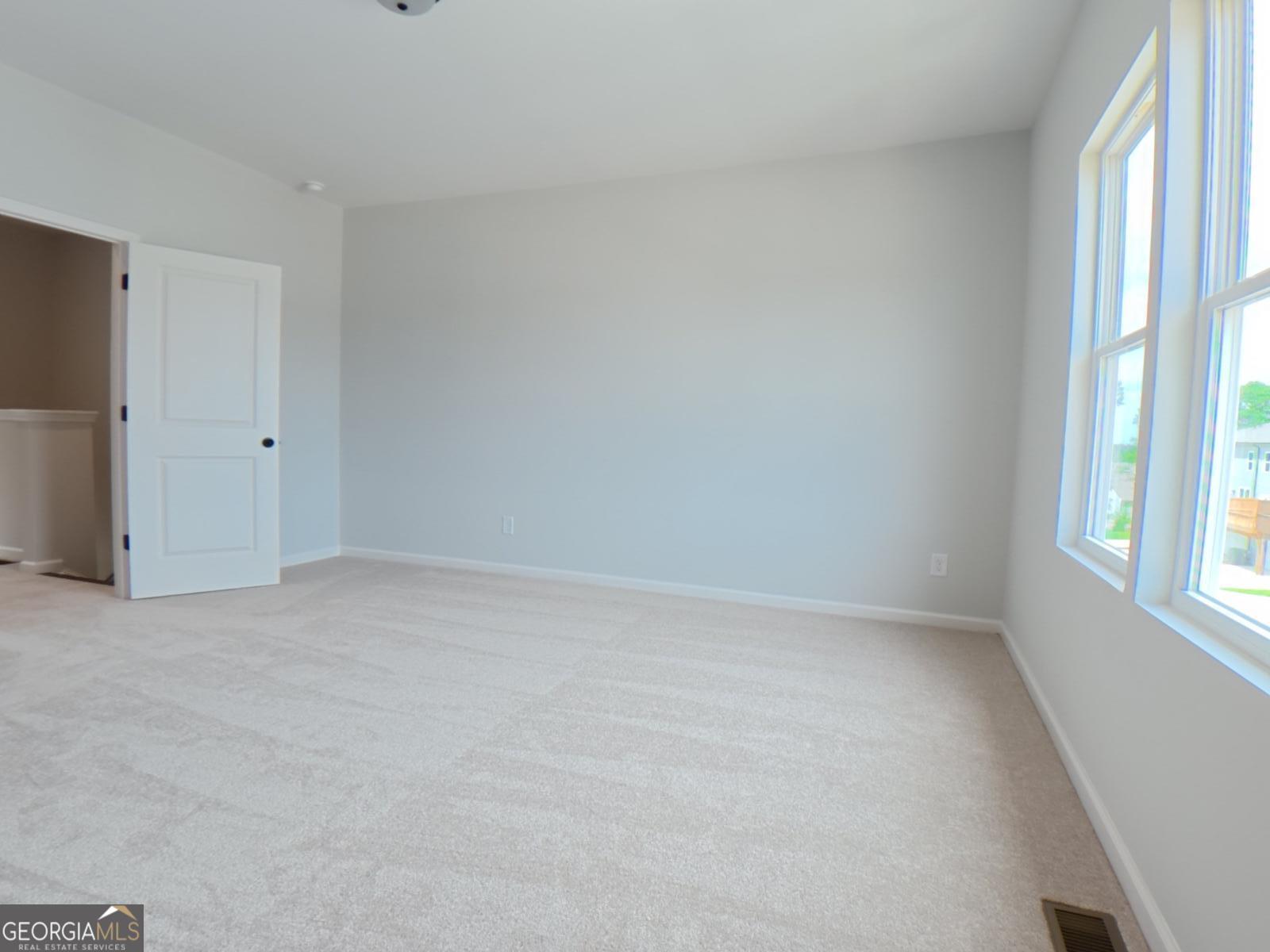 2923 Beaconwood Court Property Photo 14