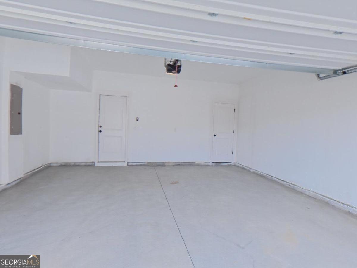 2923 Beaconwood Court Property Photo 18