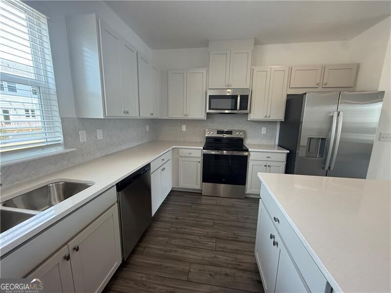 99 Epperly Way Property Photo 4