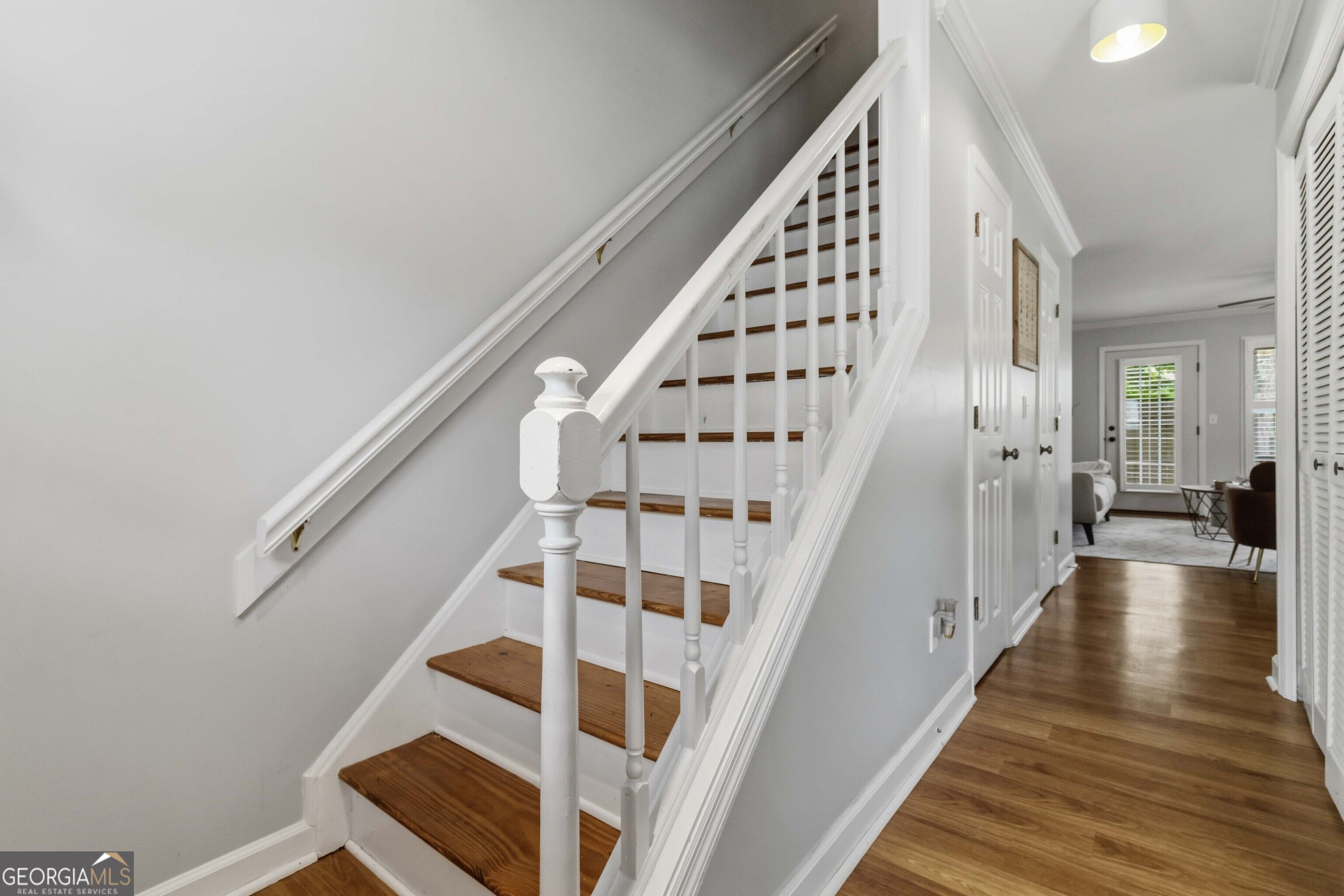 902 Defoors Landing Nw Property Photo 7