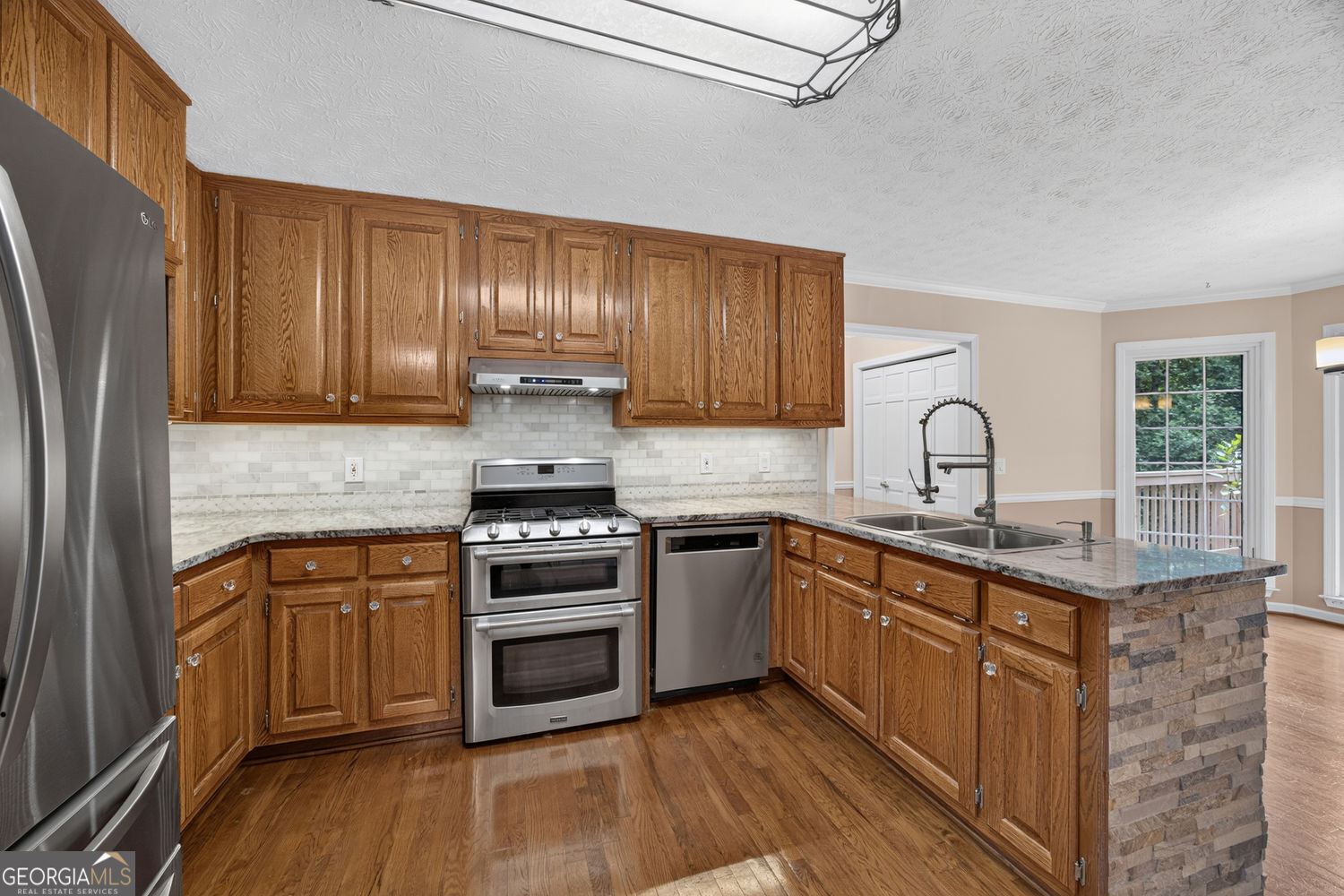 1364 Bywood Court Property Photo 10