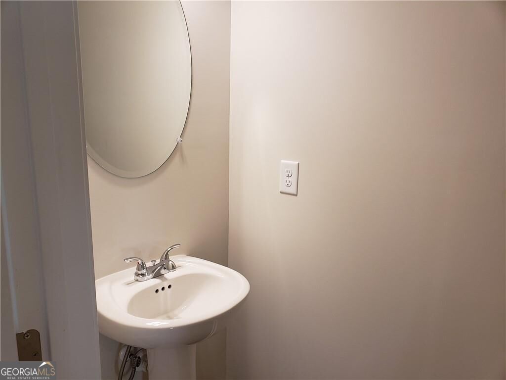 2725 Daybreak Court Nw Property Photo 7
