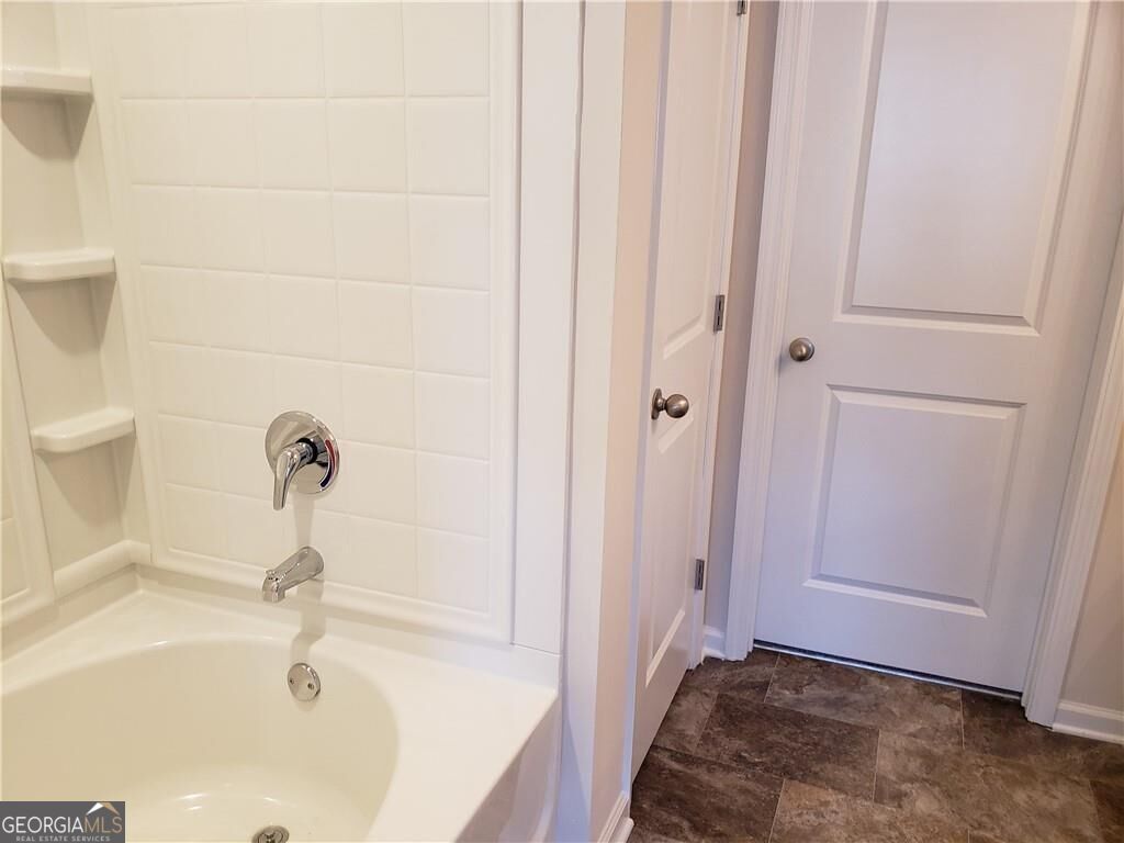 2725 Daybreak Court Nw Property Photo 11