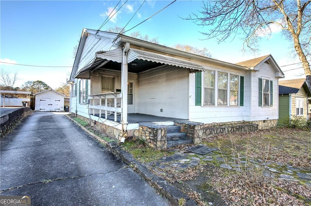 2009 Broad Street Property Photo 2