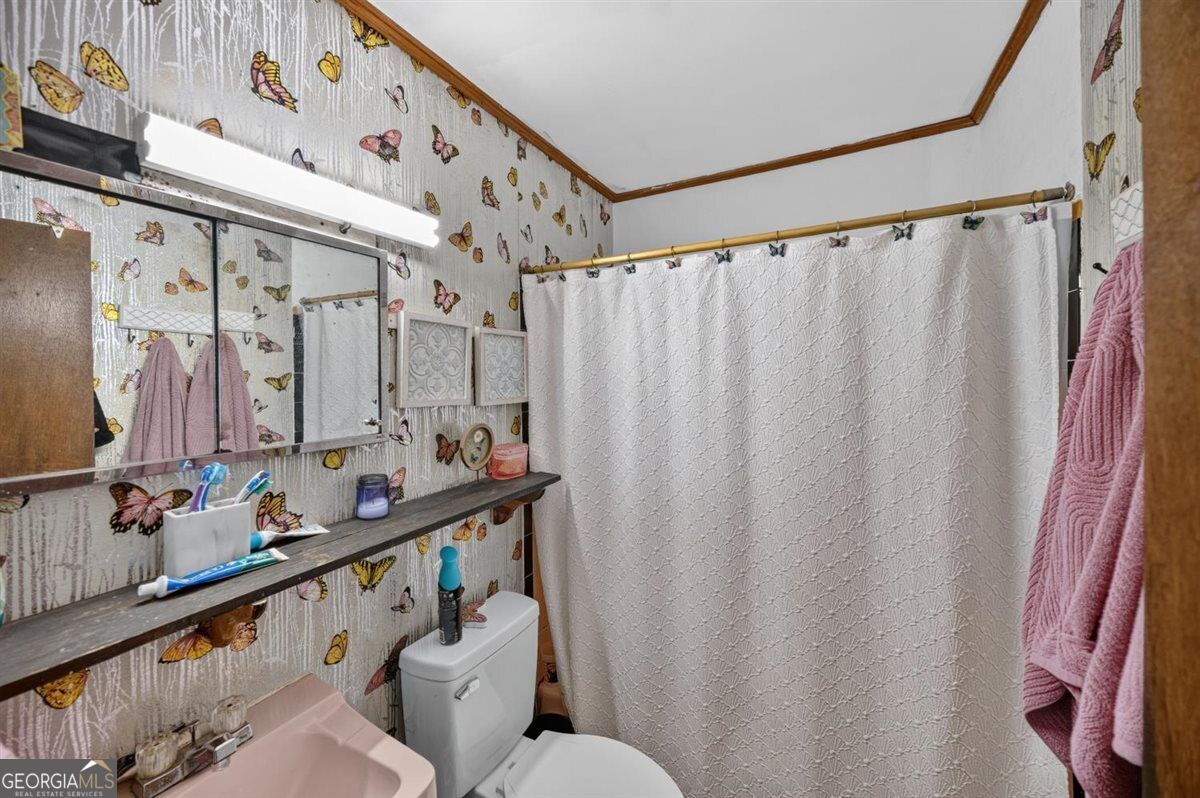 216 Harris Street Property Photo 15