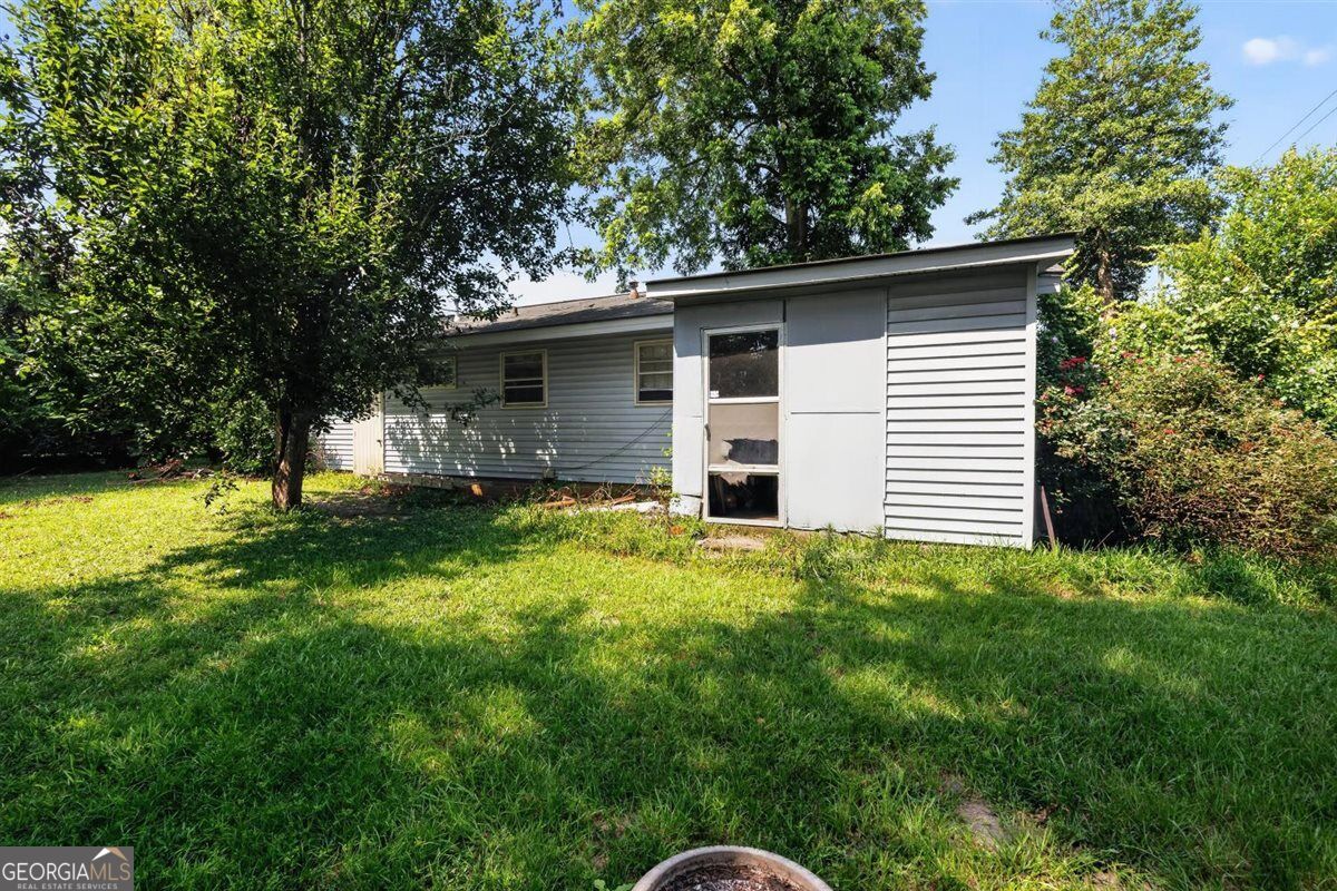 216 Harris Street Property Photo 20
