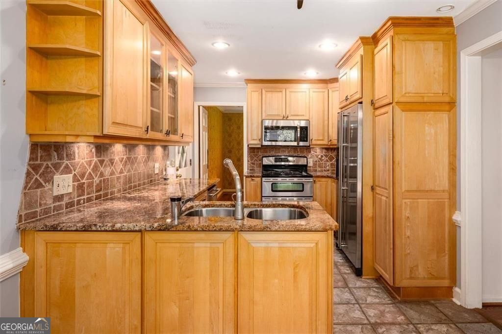 2123 Mountain Creek Drive Property Photo 16