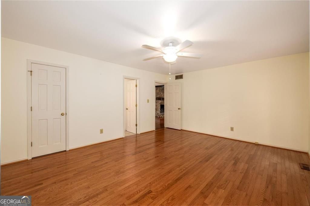 2123 Mountain Creek Drive Property Photo 24