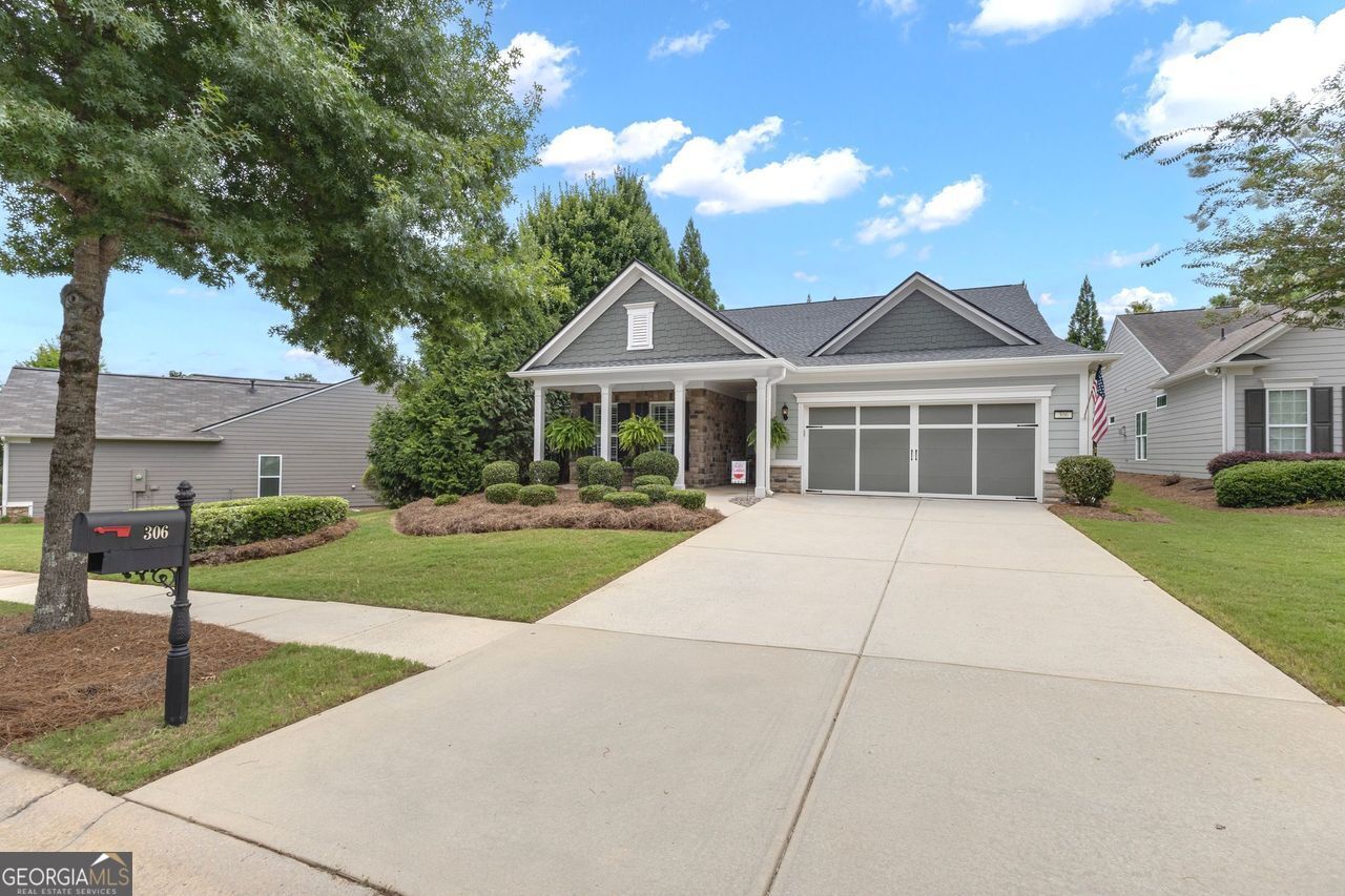 306 Whispering Pines Way Property Photo 2