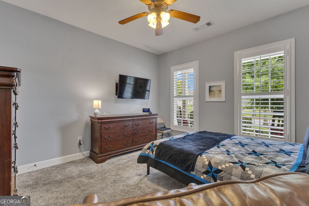 306 Whispering Pines Way Property Photo 9