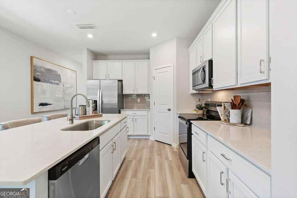 238 Collin Nicholas Drive Property Photo 8