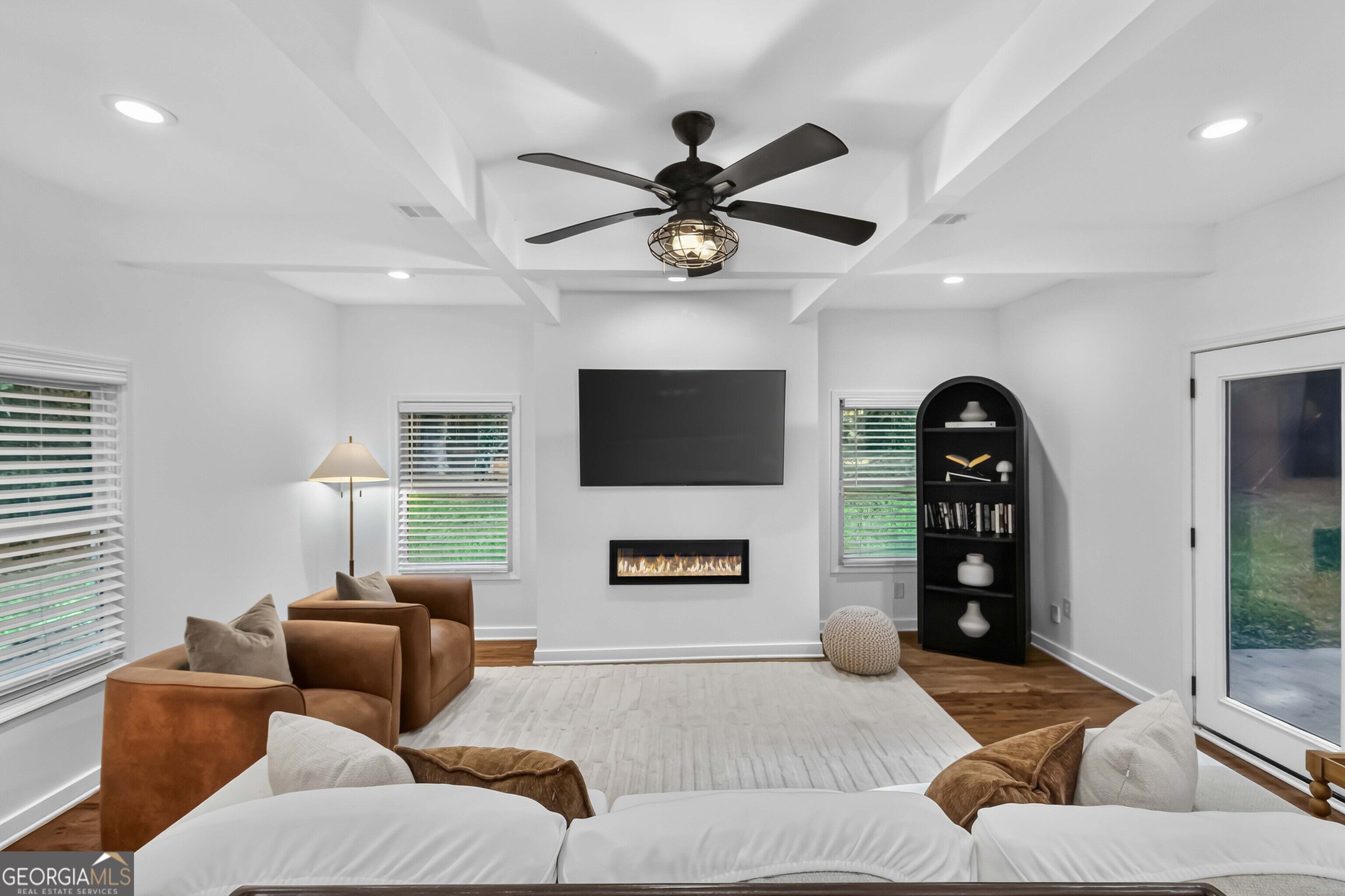 3638 Sheffield Place Property Photo 11