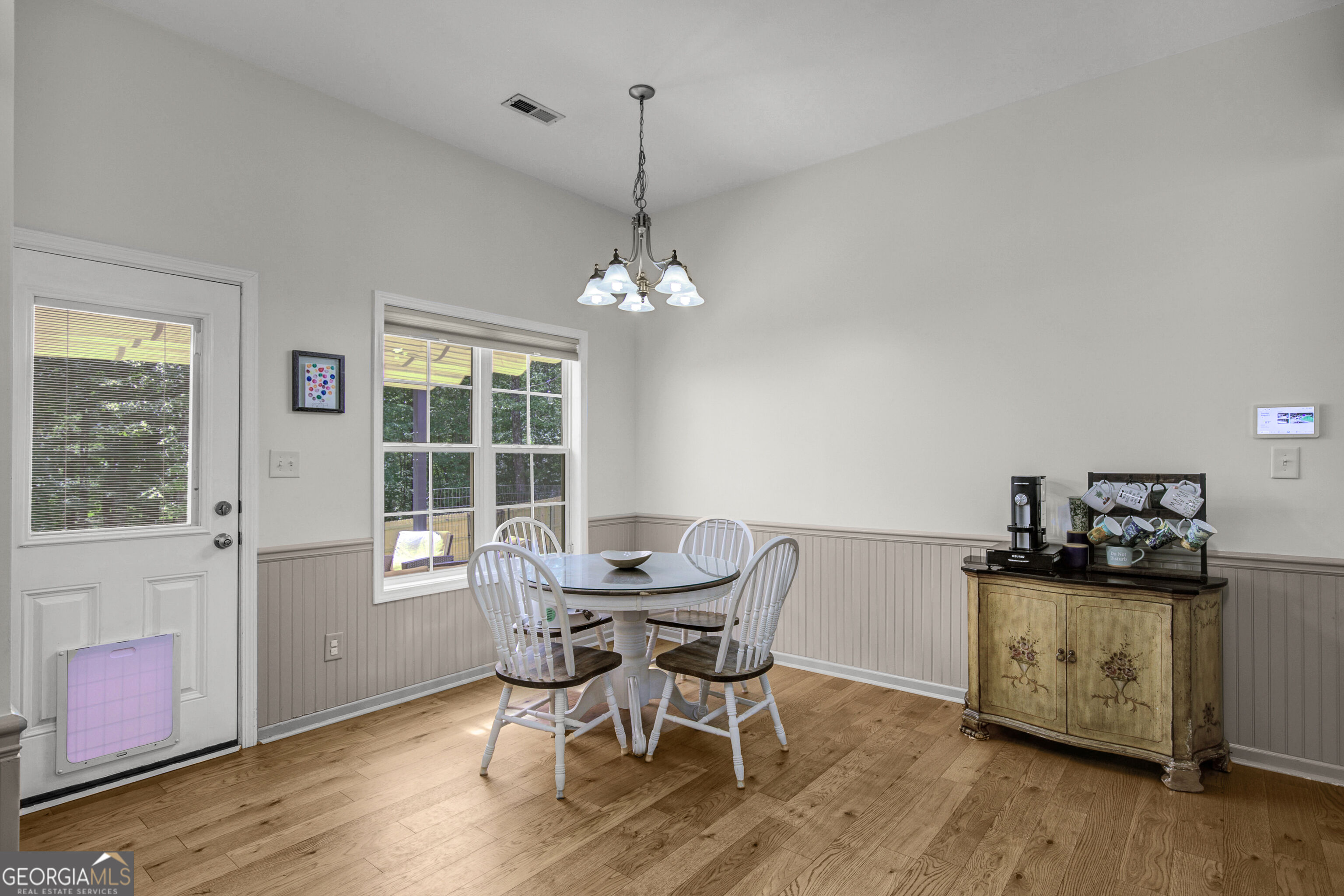 20 Walton Woods Court Property Photo 16