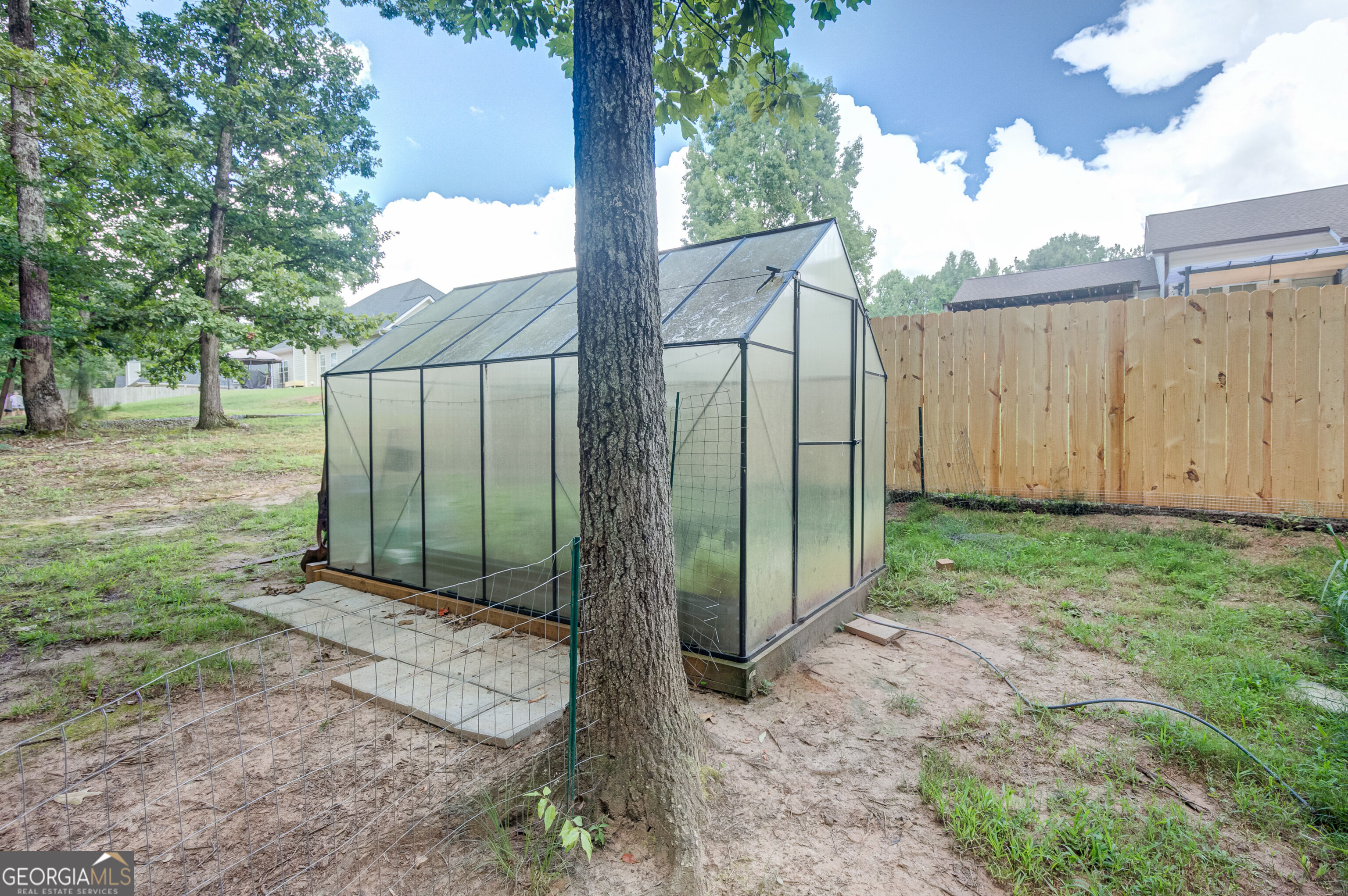 20 Walton Woods Court Property Photo 44