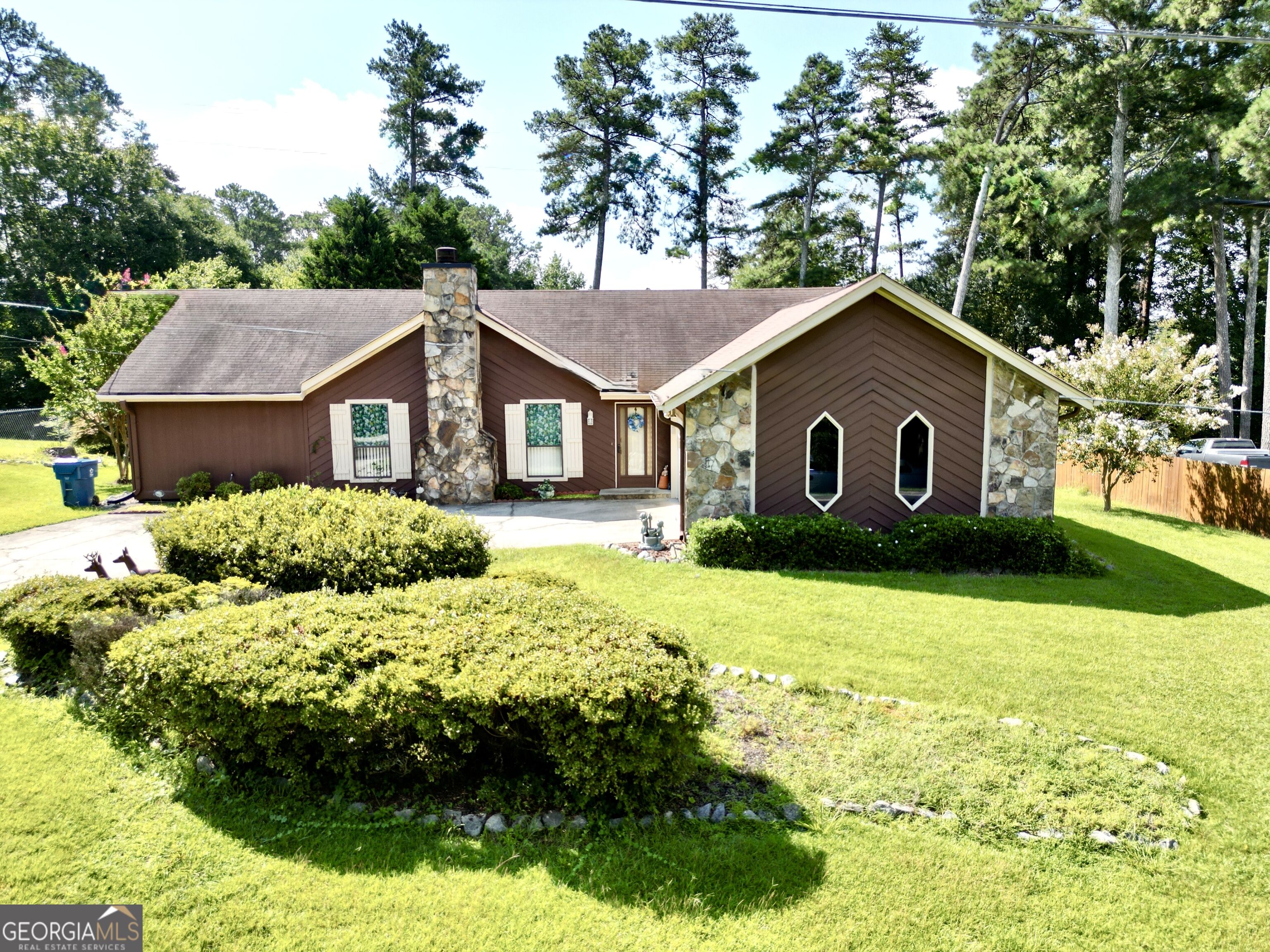 1166 Lakeridge Court Property Photo 1