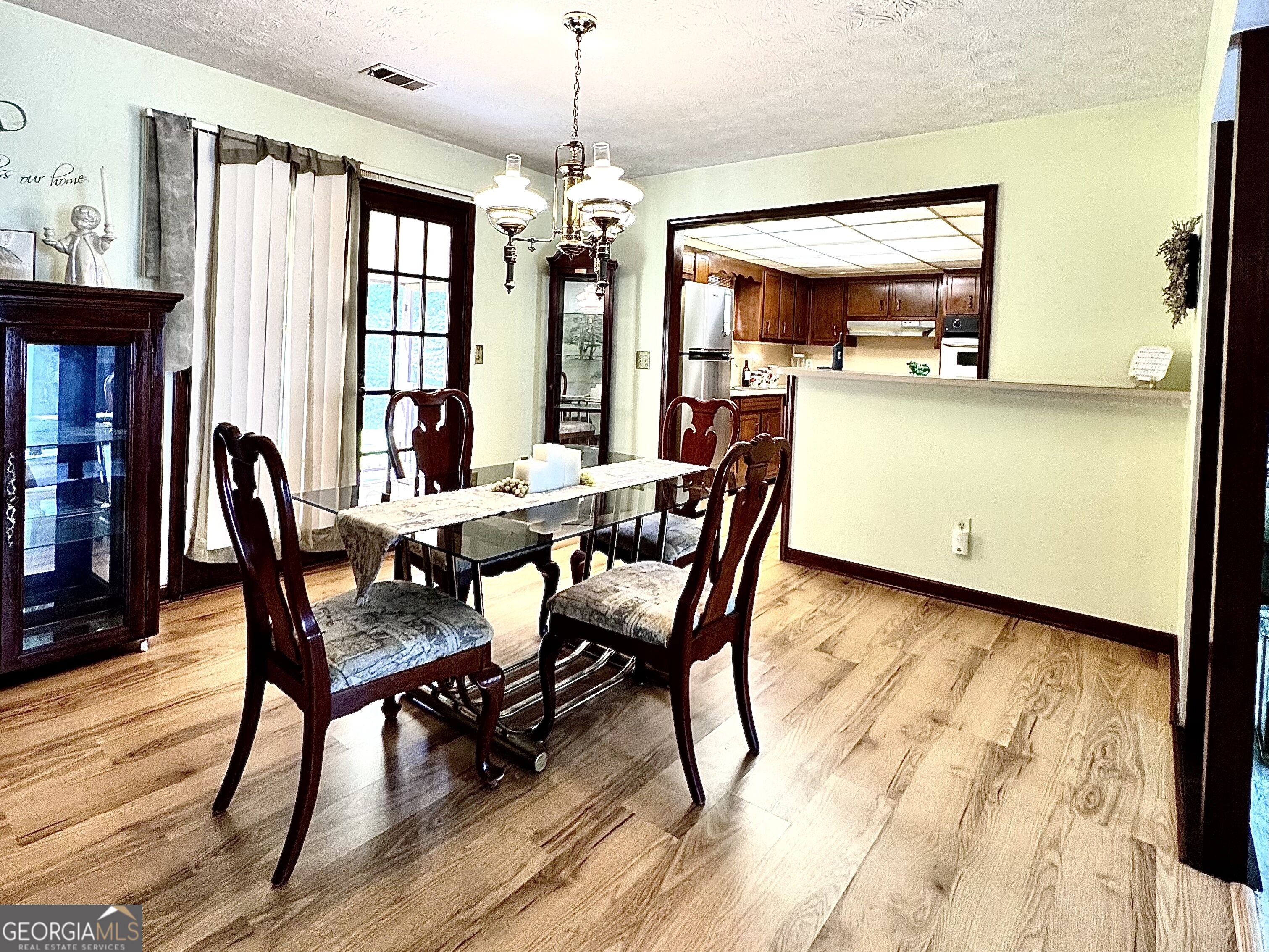 1166 Lakeridge Court Property Photo 9