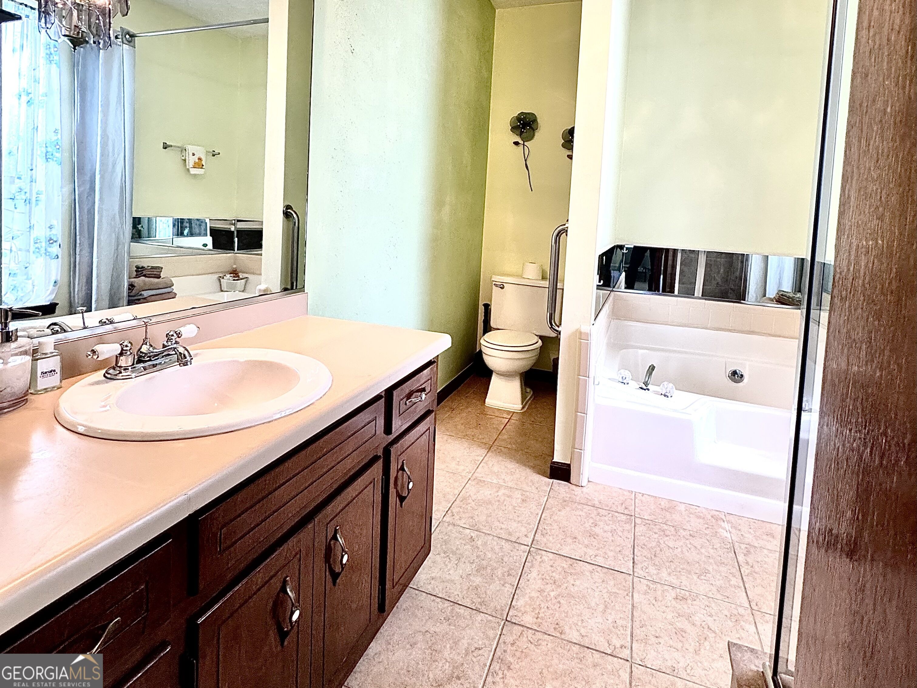 1166 Lakeridge Court Property Photo 12