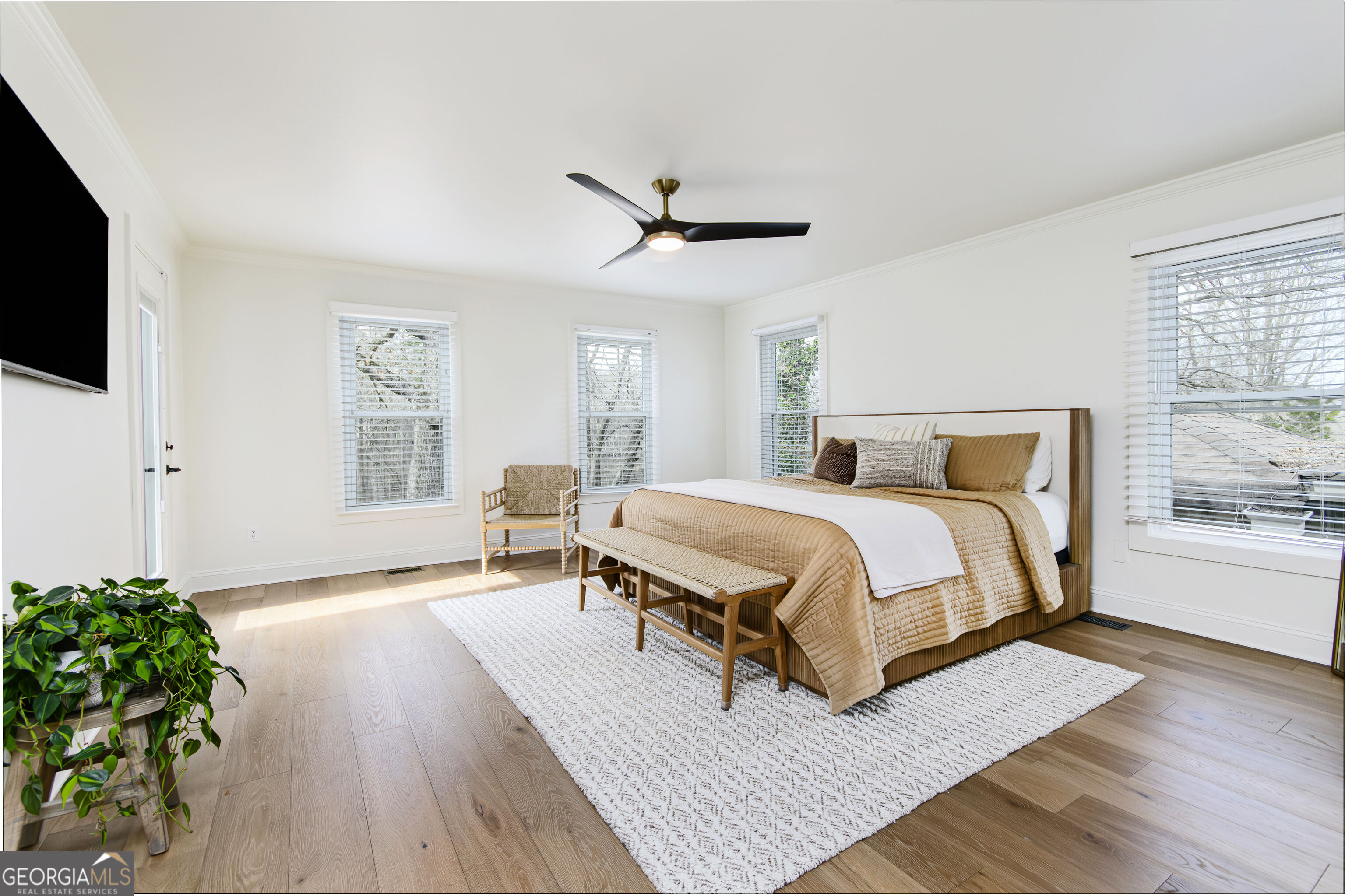 10120 Kinross Road Property Photo 12