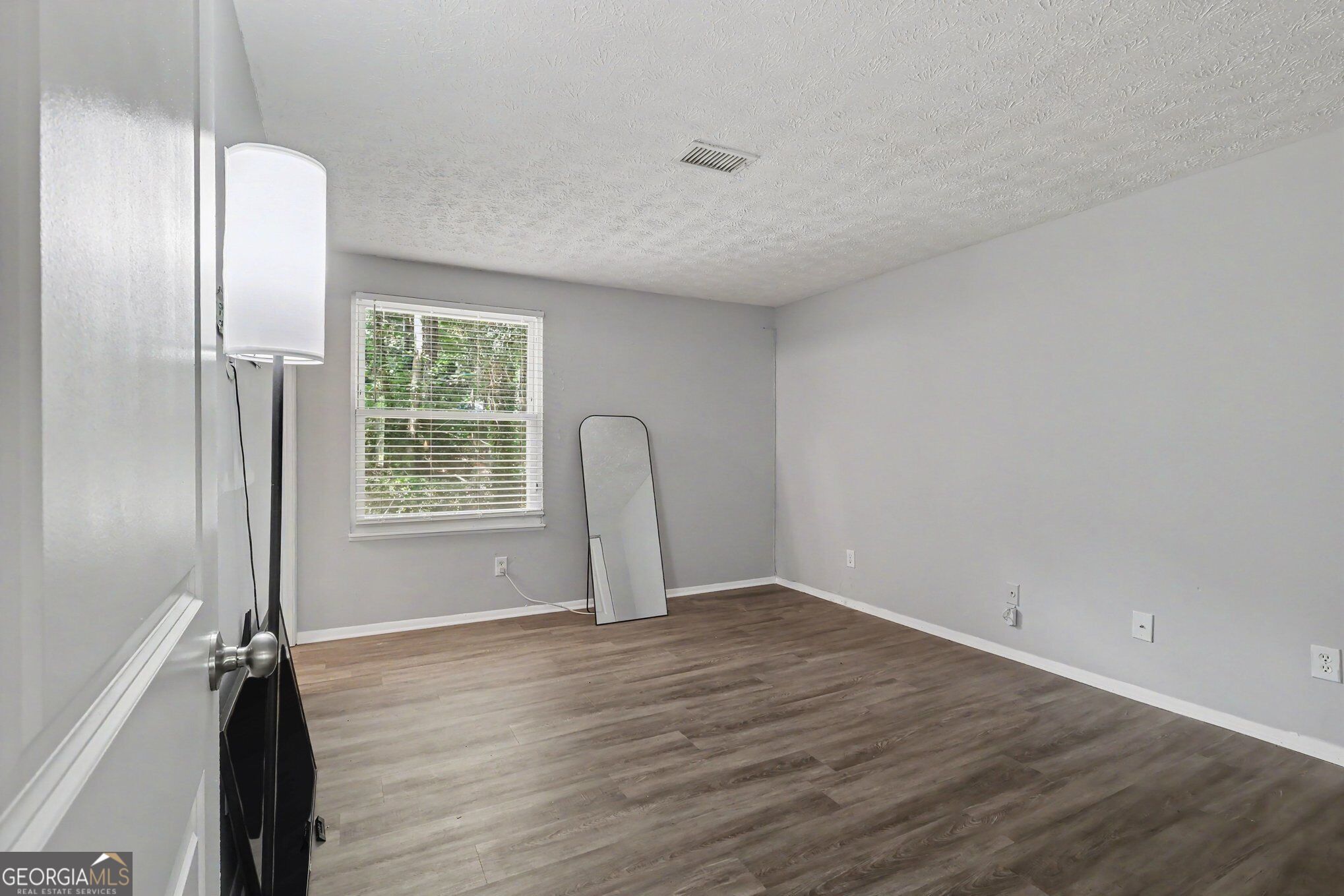 3286 Tasman Court Property Photo 24