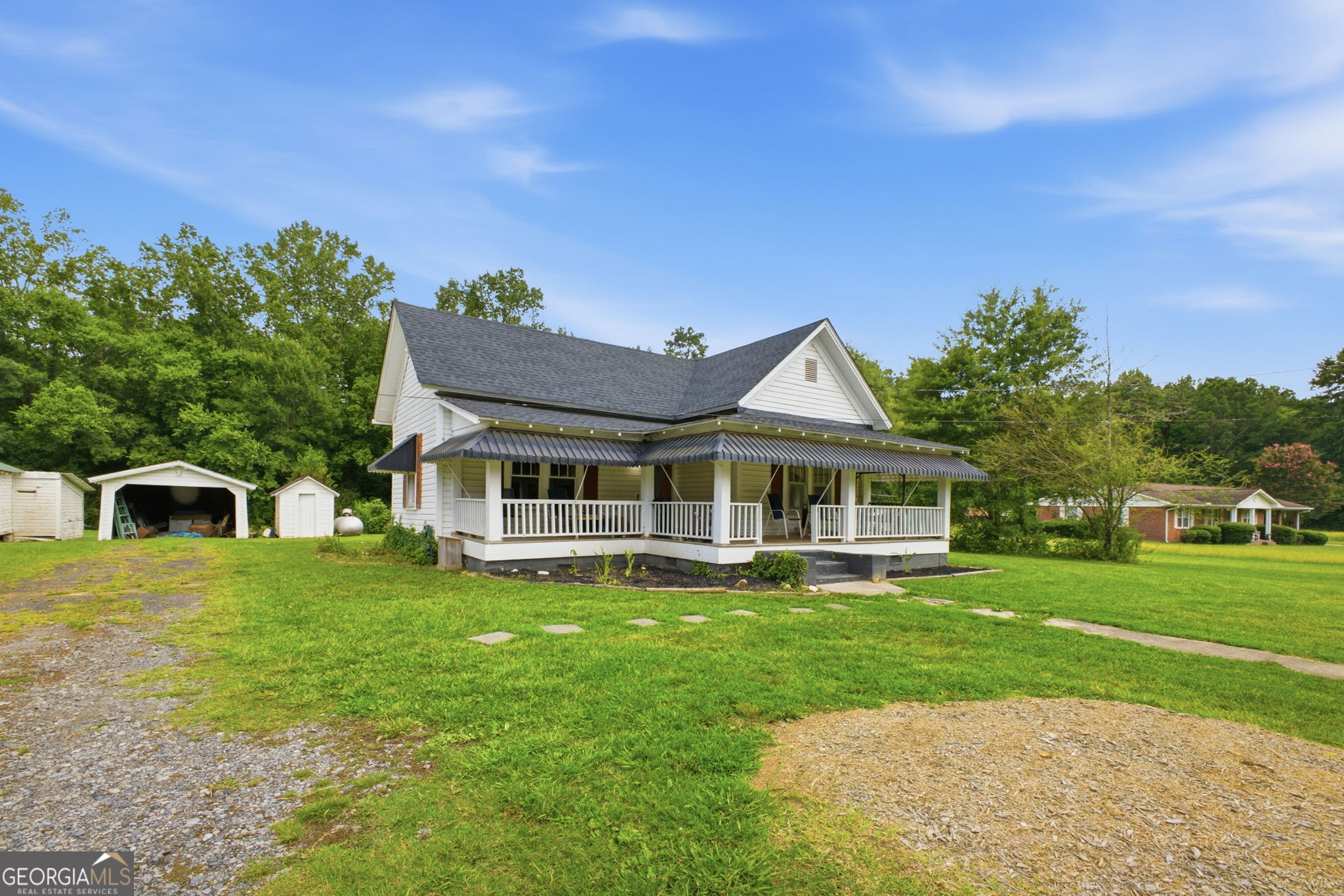 199 Grady Road Property Photo 2