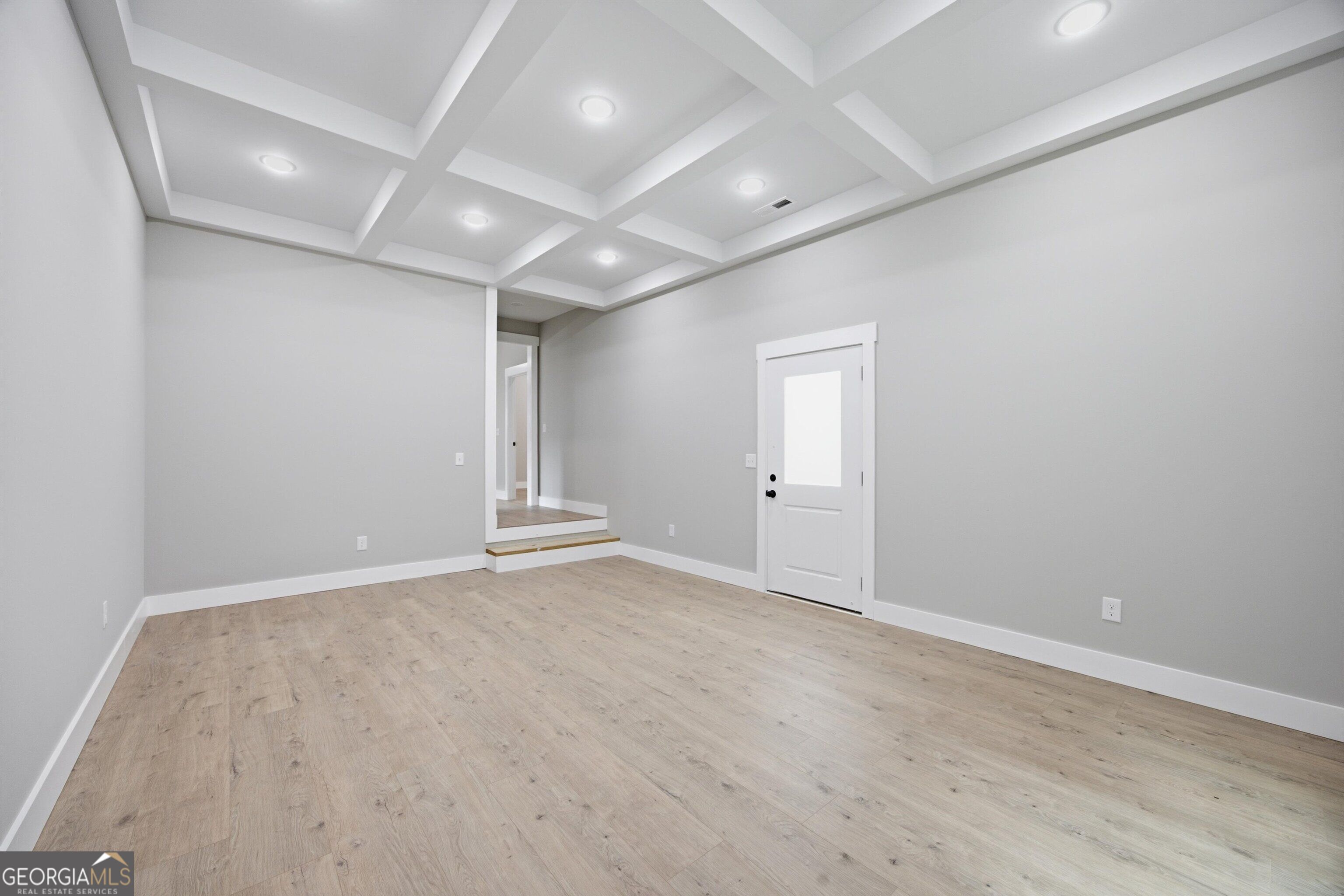133 Washington Street Property Photo 11