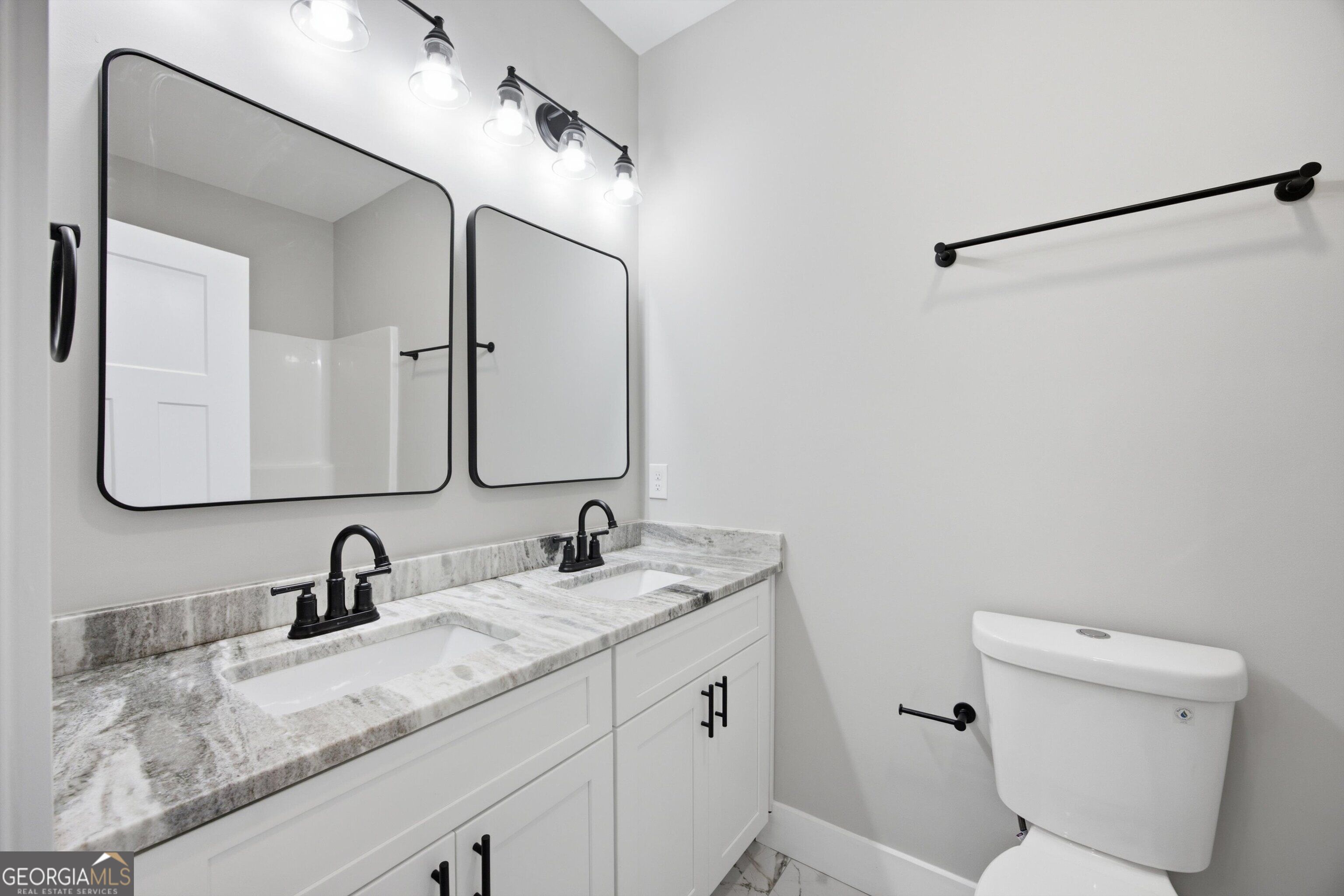 133 Washington Street Property Photo 14