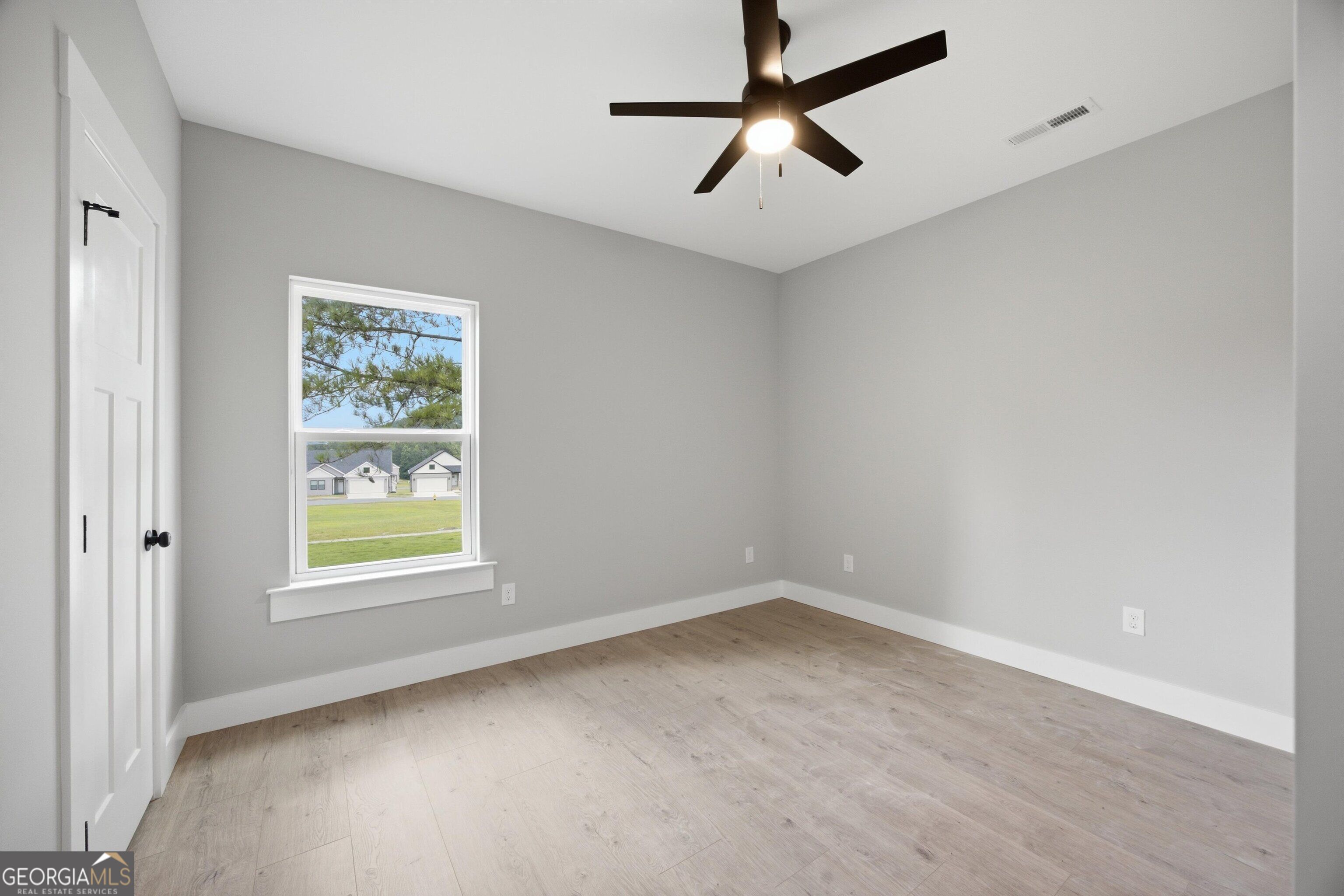 133 Washington Street Property Photo 18