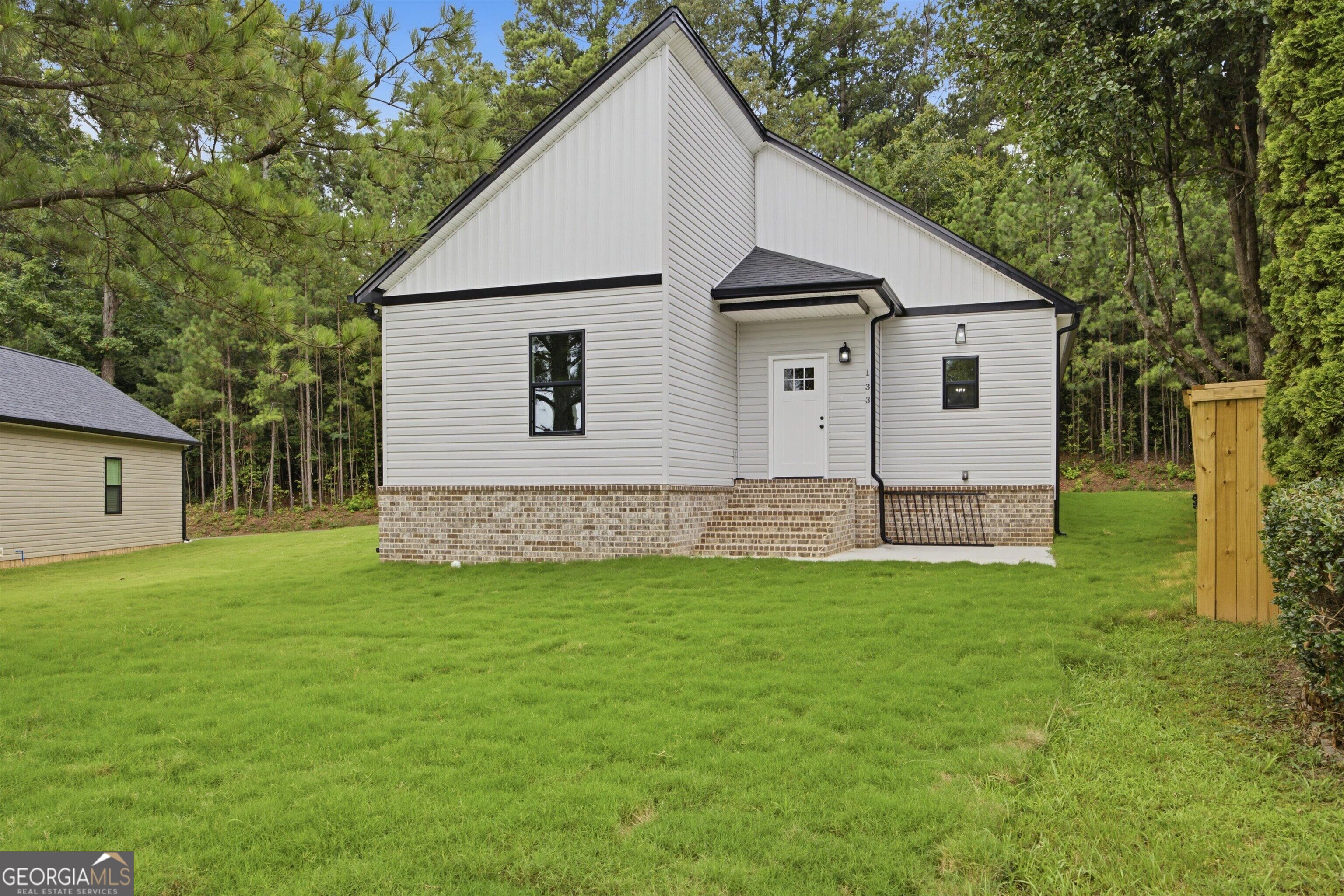 133 Washington Street Property Photo 28
