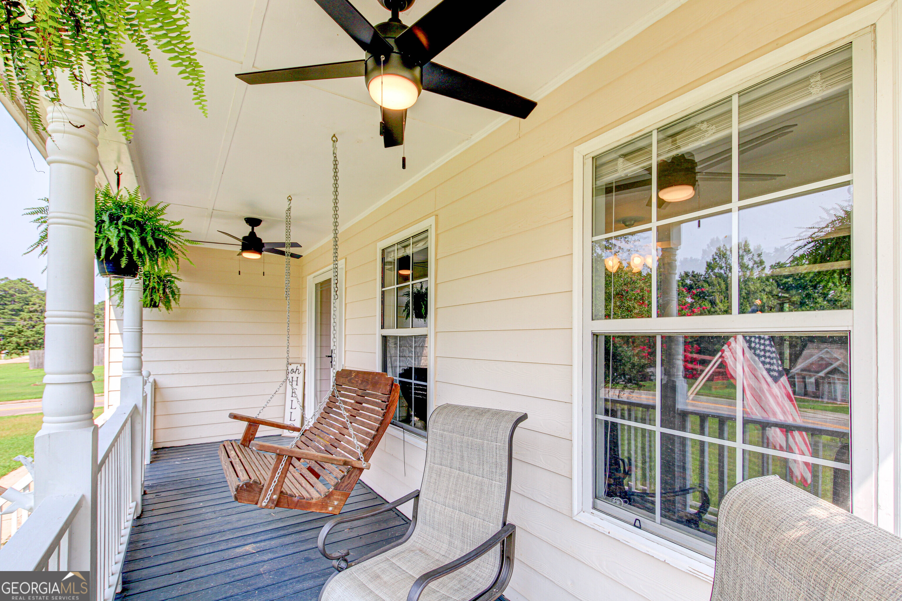 121 Chariot Drive Property Photo 4