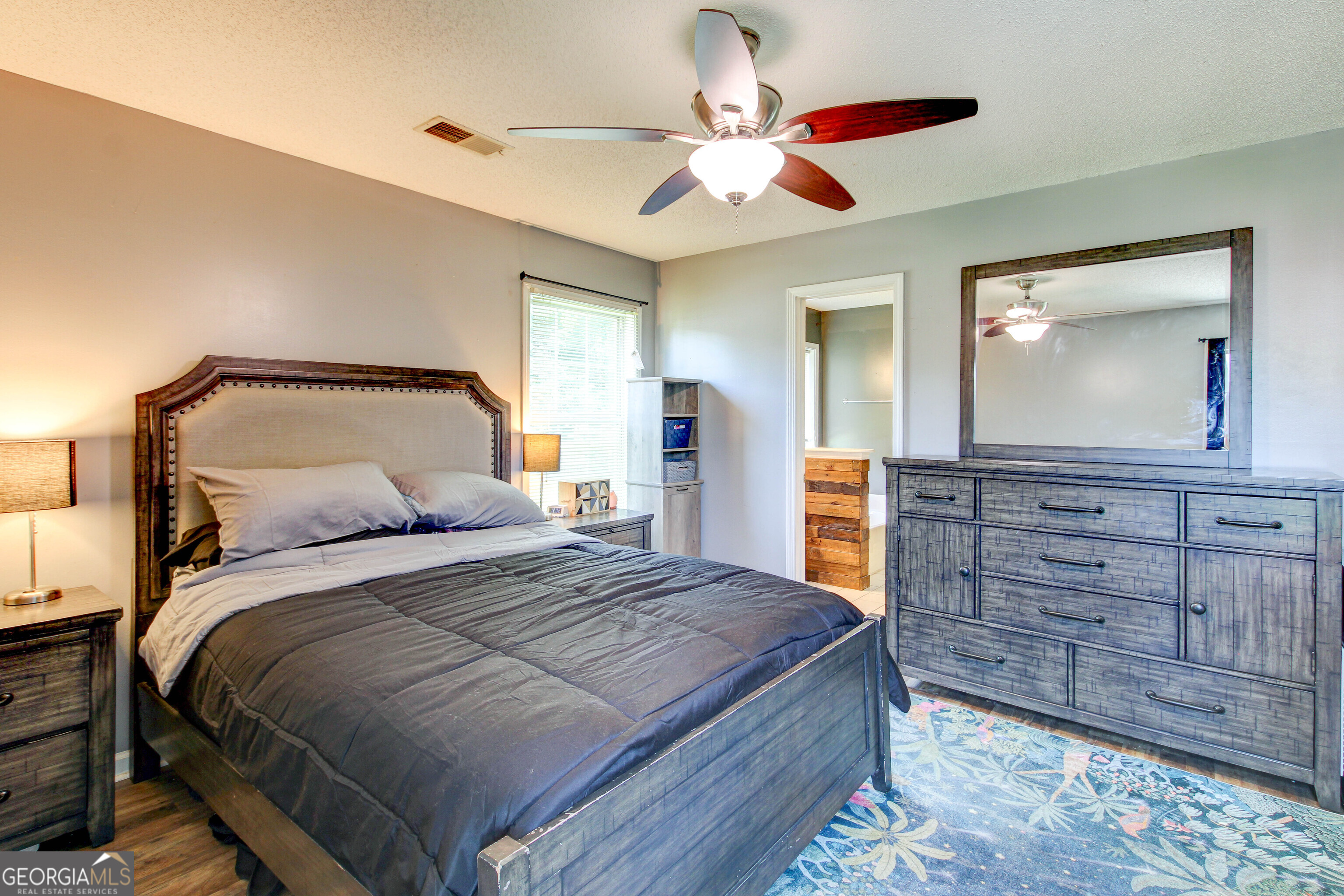121 Chariot Drive Property Photo 6