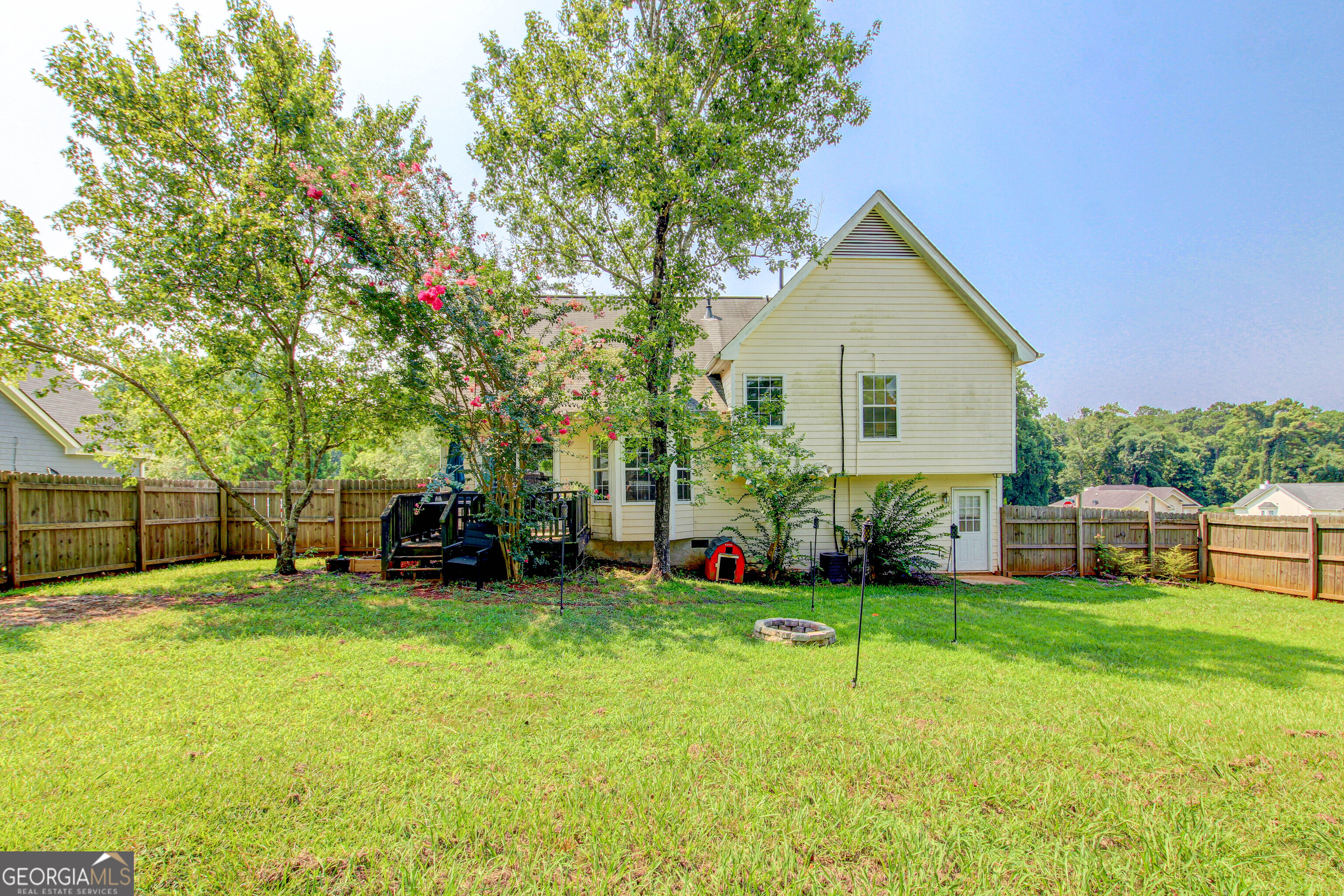 121 Chariot Drive Property Photo 54