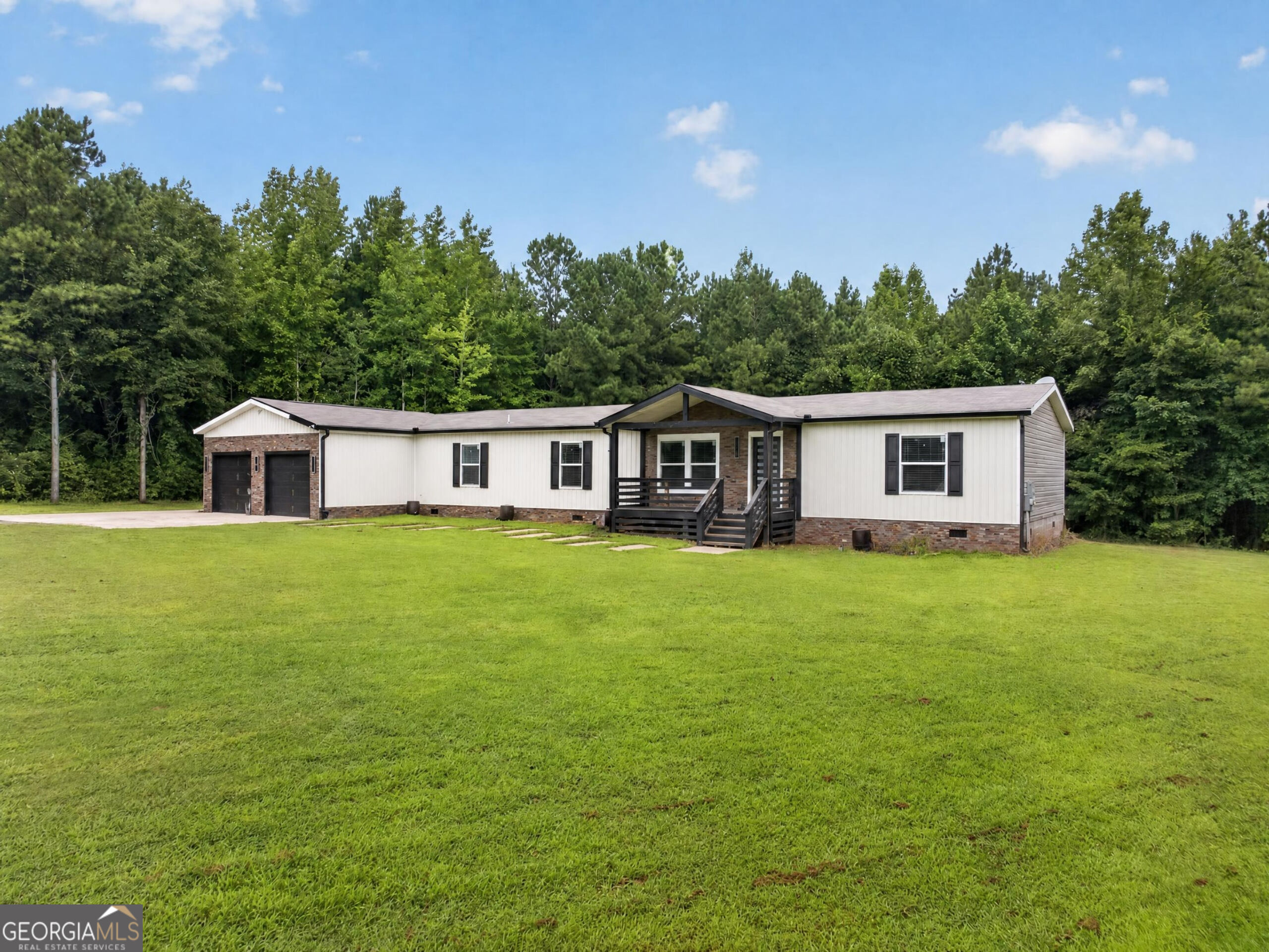 85 Old Bushmill Road Property Photo 2