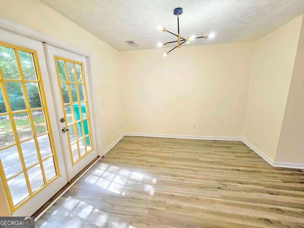 1557 Springleaf Court Se Property Photo 5