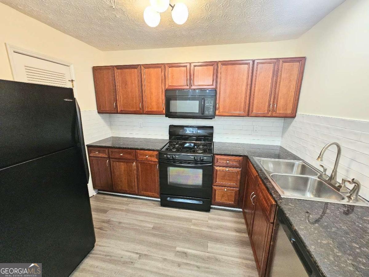 1557 Springleaf Court Se Property Photo 6