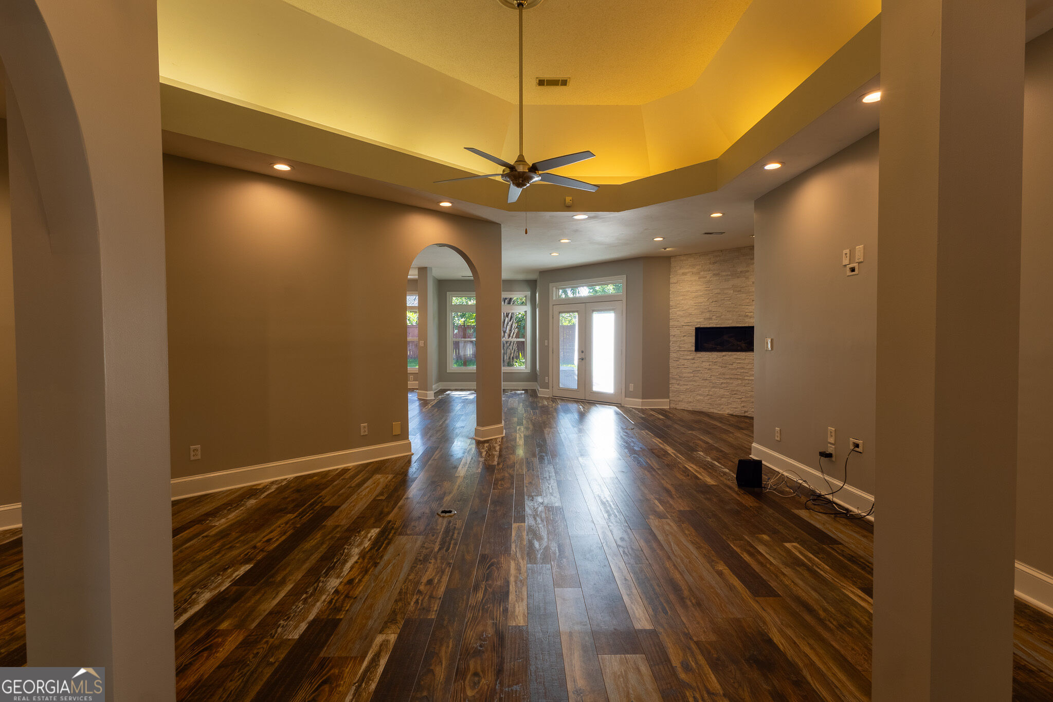111 Charleston Court Property Photo 8