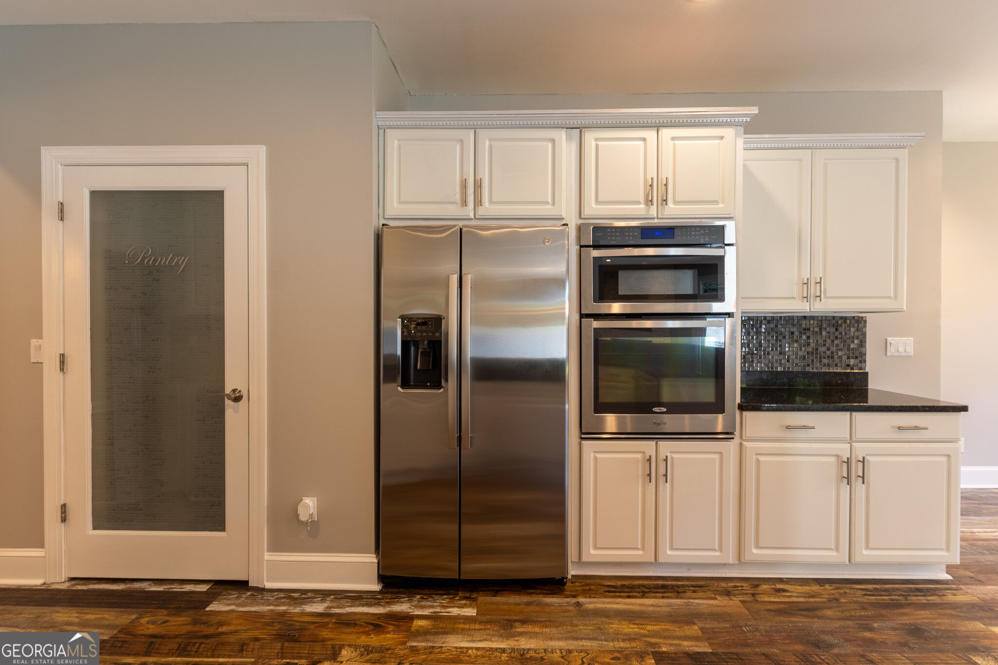 111 Charleston Court Property Photo 20