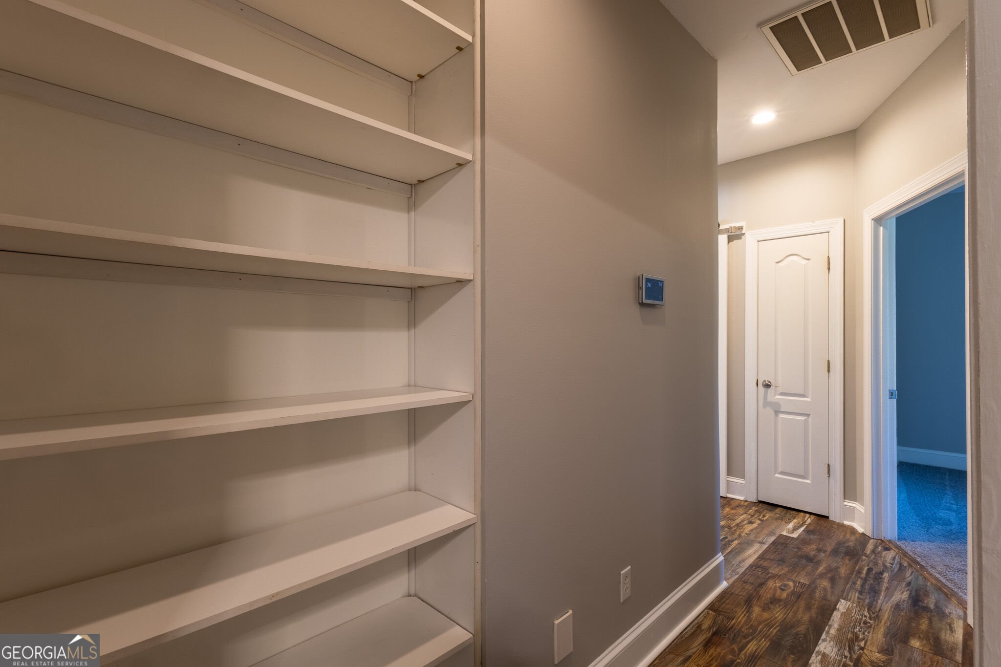 111 Charleston Court Property Photo 31