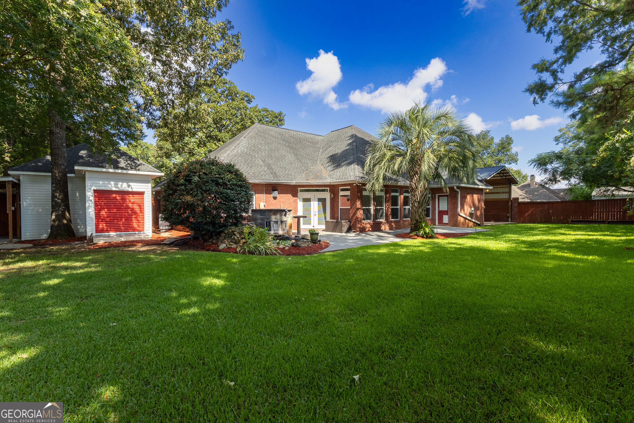 111 Charleston Court Property Photo 45