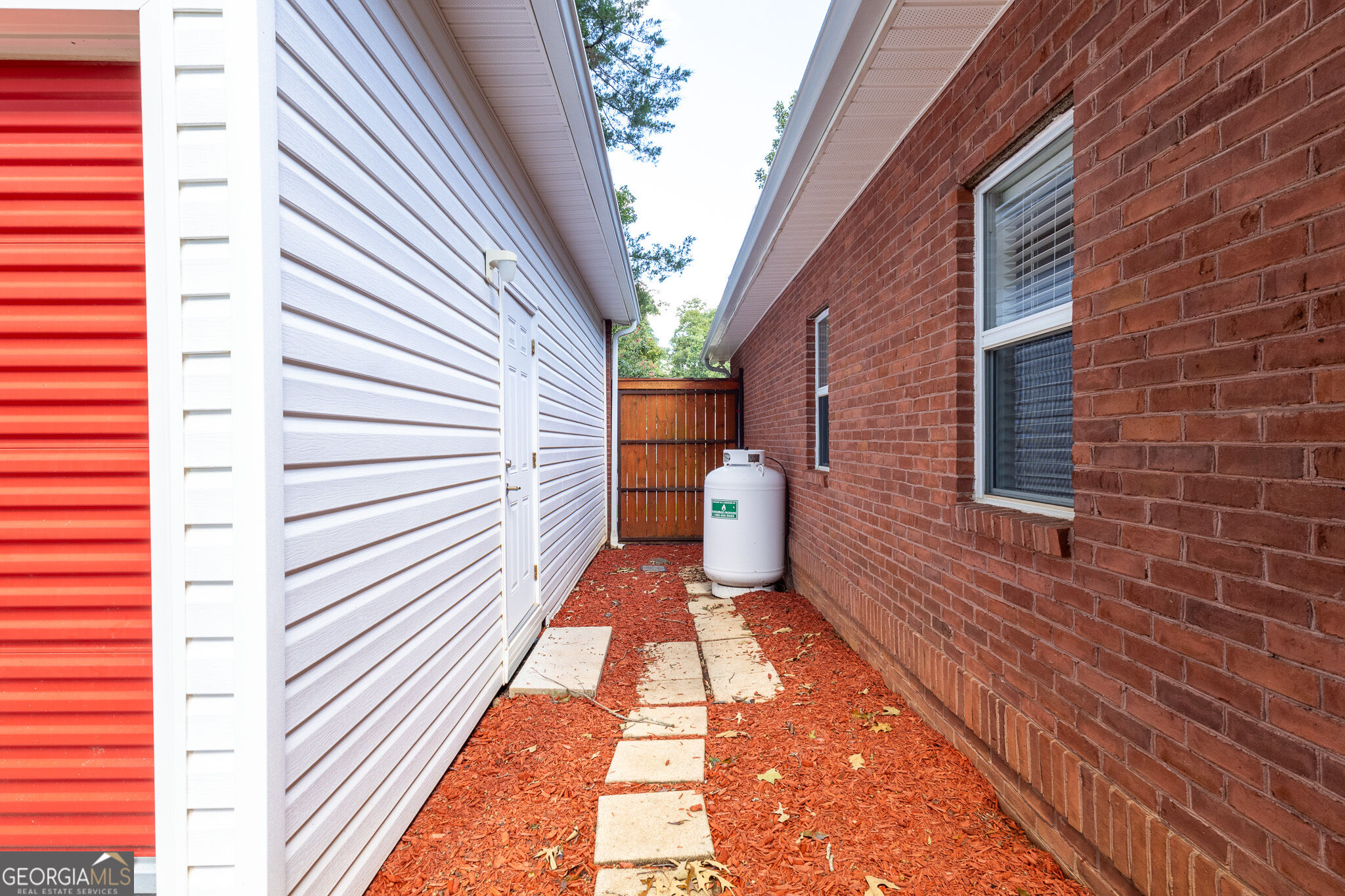 111 Charleston Court Property Photo 50