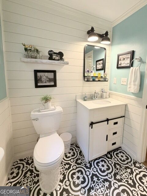 15 Briarwood Lane Property Photo 6