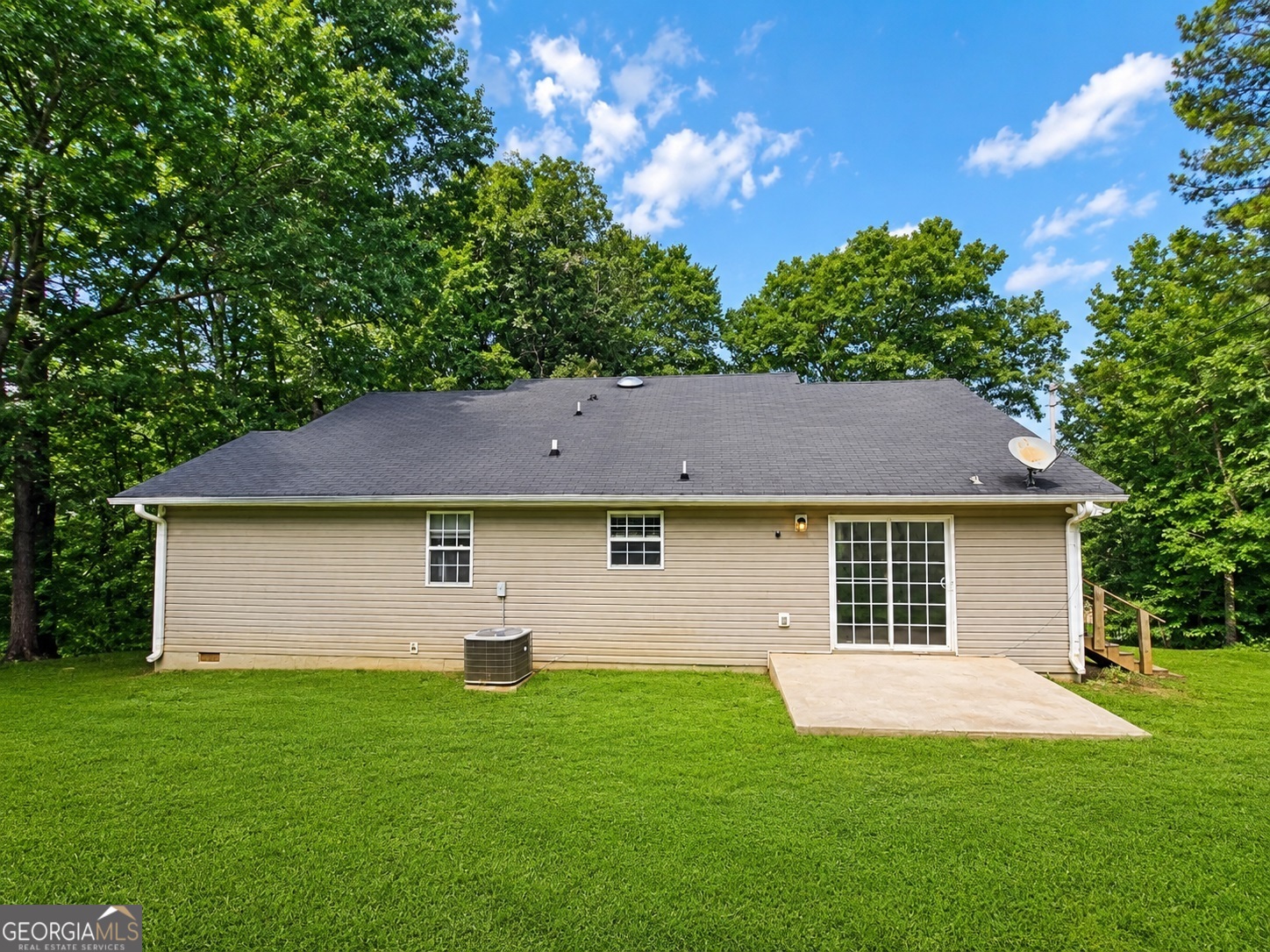 102 Westwood Drive Property Photo 41