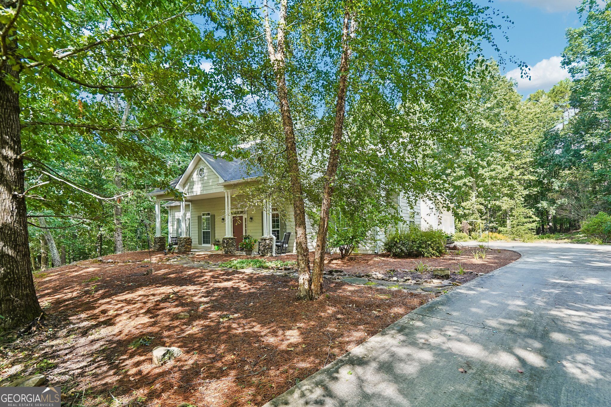 119 Pebble Creek Lane Property Photo 2