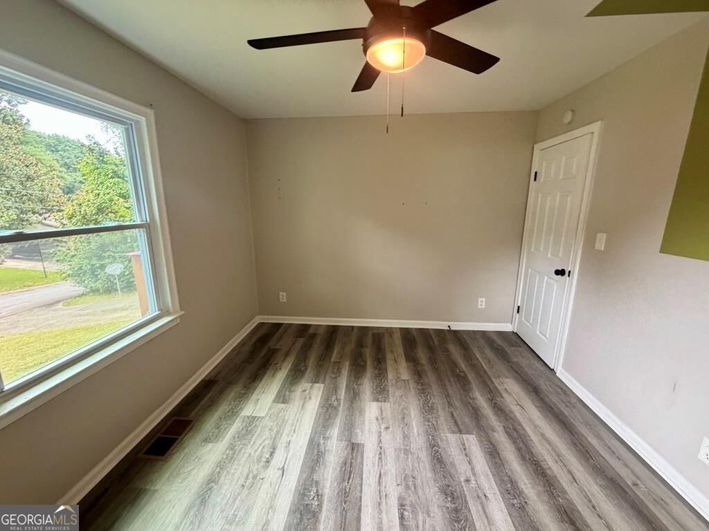 2190 Gordon Circle Se Property Photo 20
