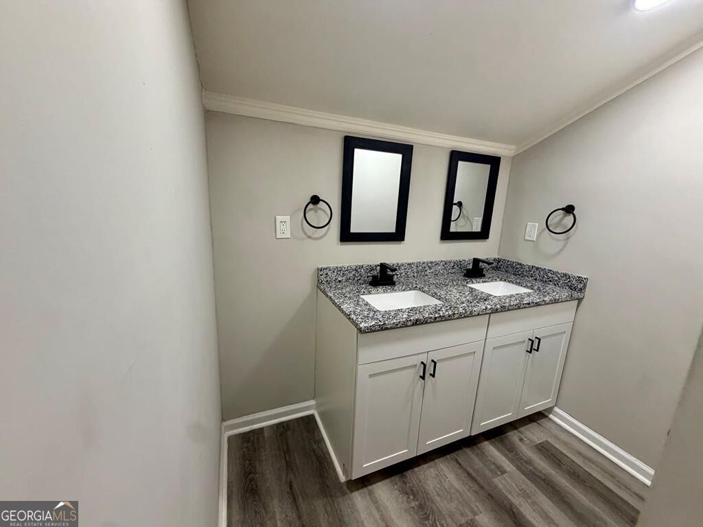 2190 Gordon Circle Se Property Photo 25