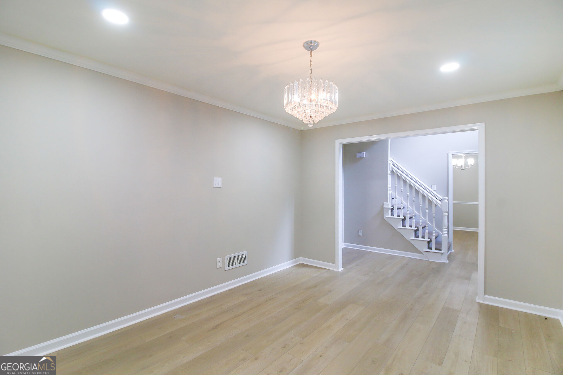 3125 Rock Creek Drive Property Photo 4