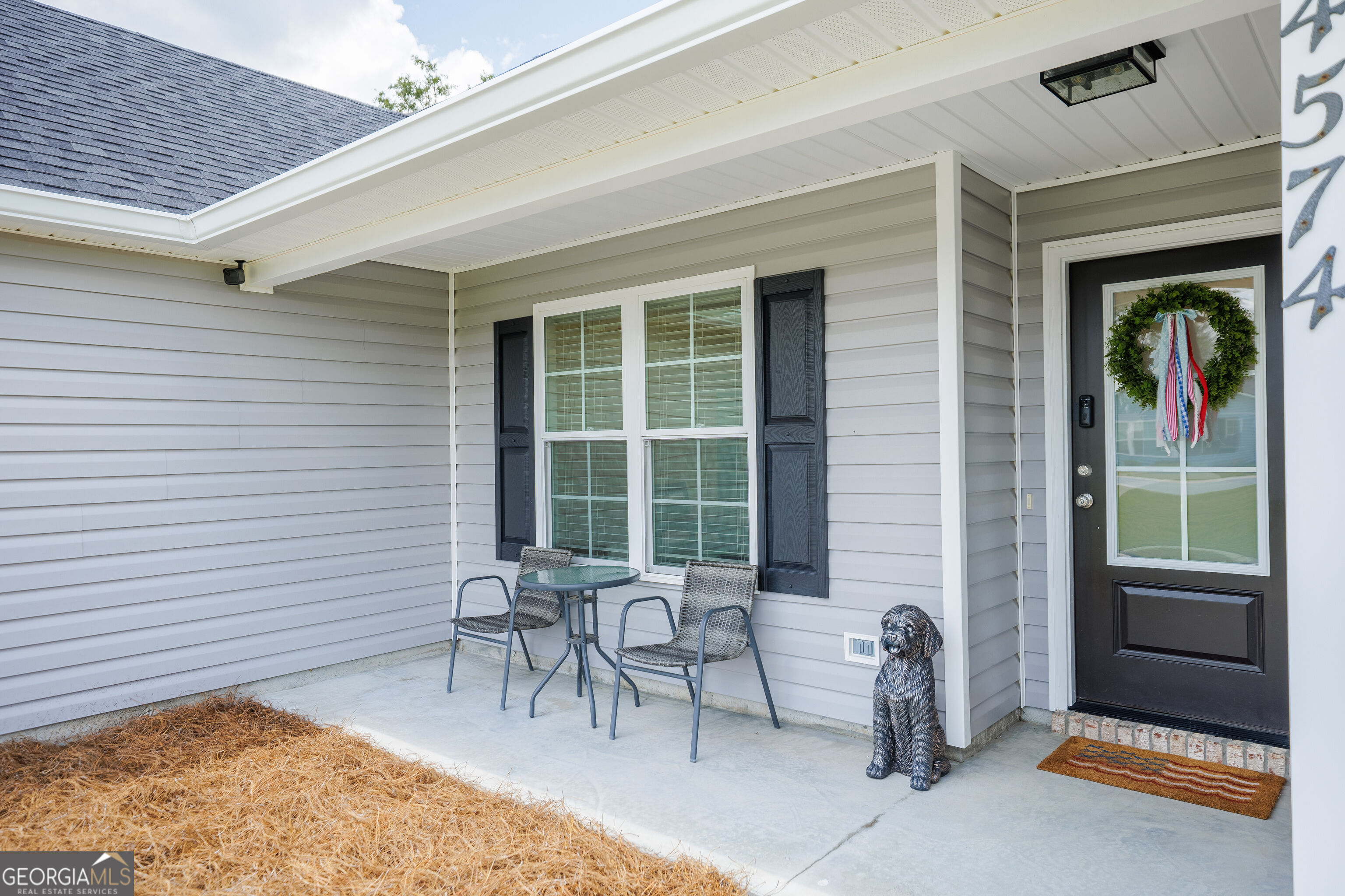 4574 Caleb Creek Drive Property Photo 4