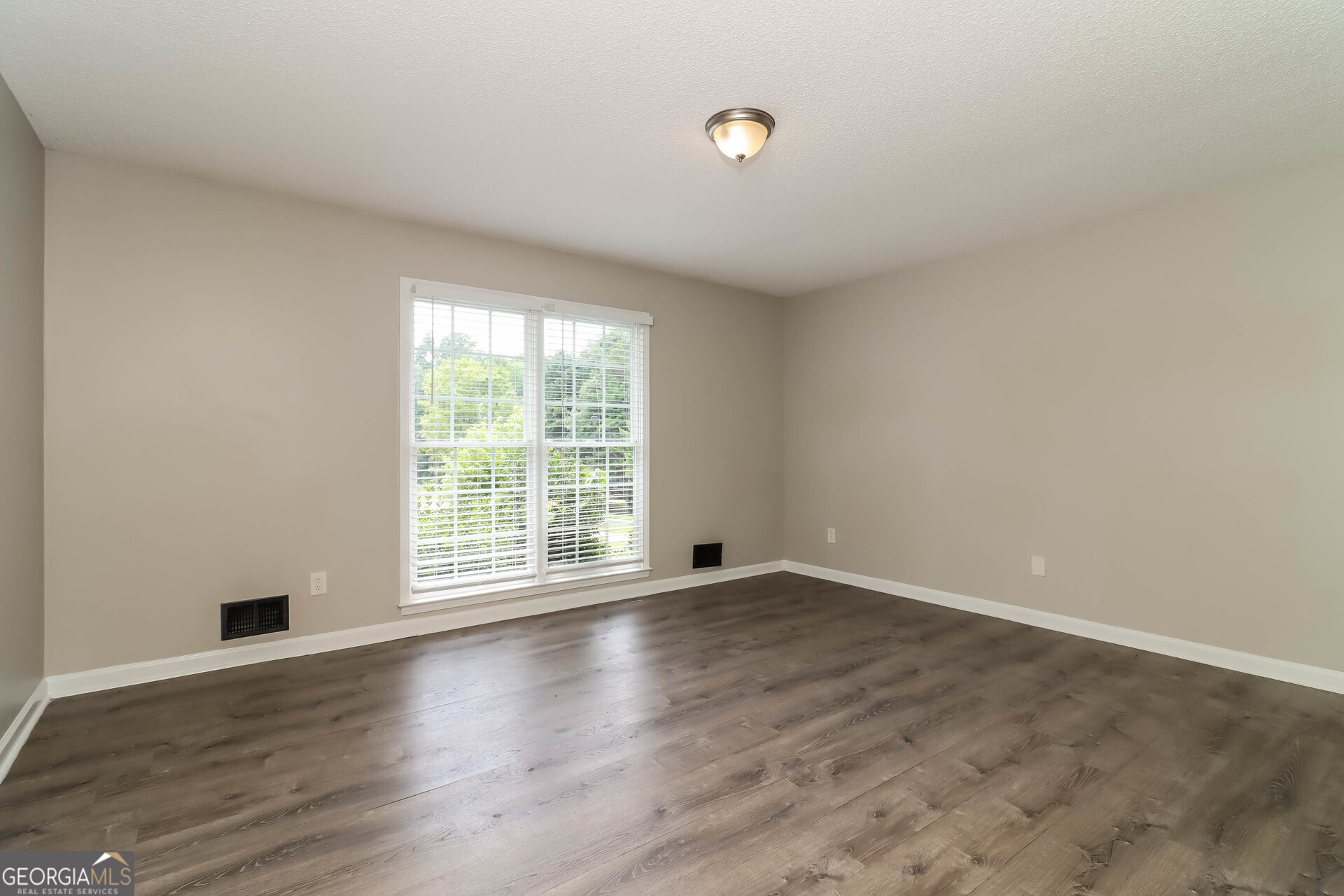 7 Dene Drive Property Photo 11