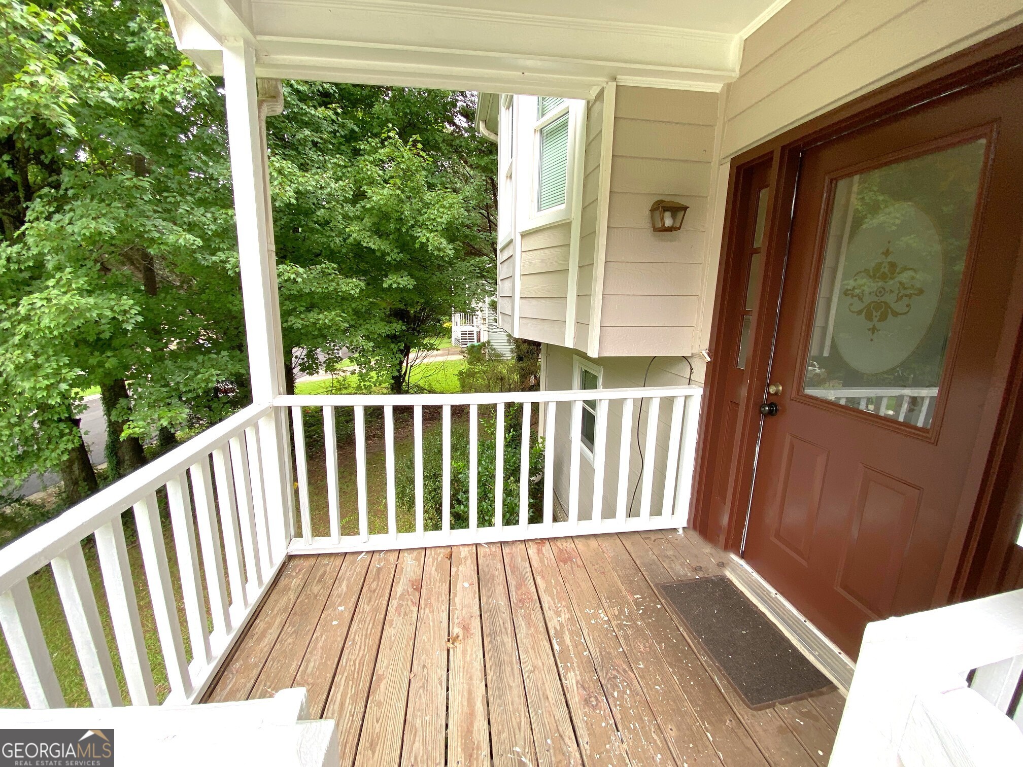 1326 Williamsburg Lane Property Photo 3
