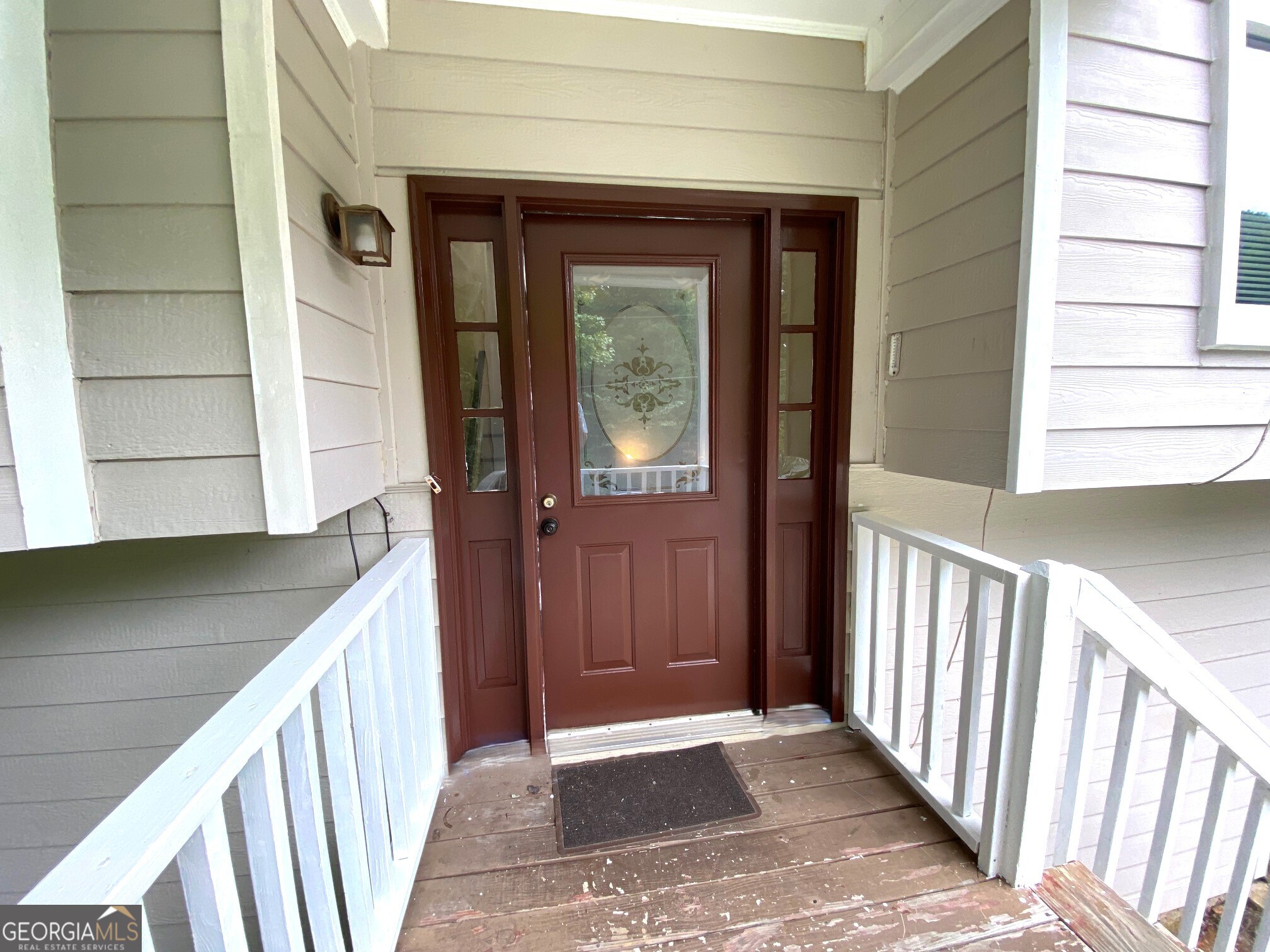 1326 Williamsburg Lane Property Photo 4